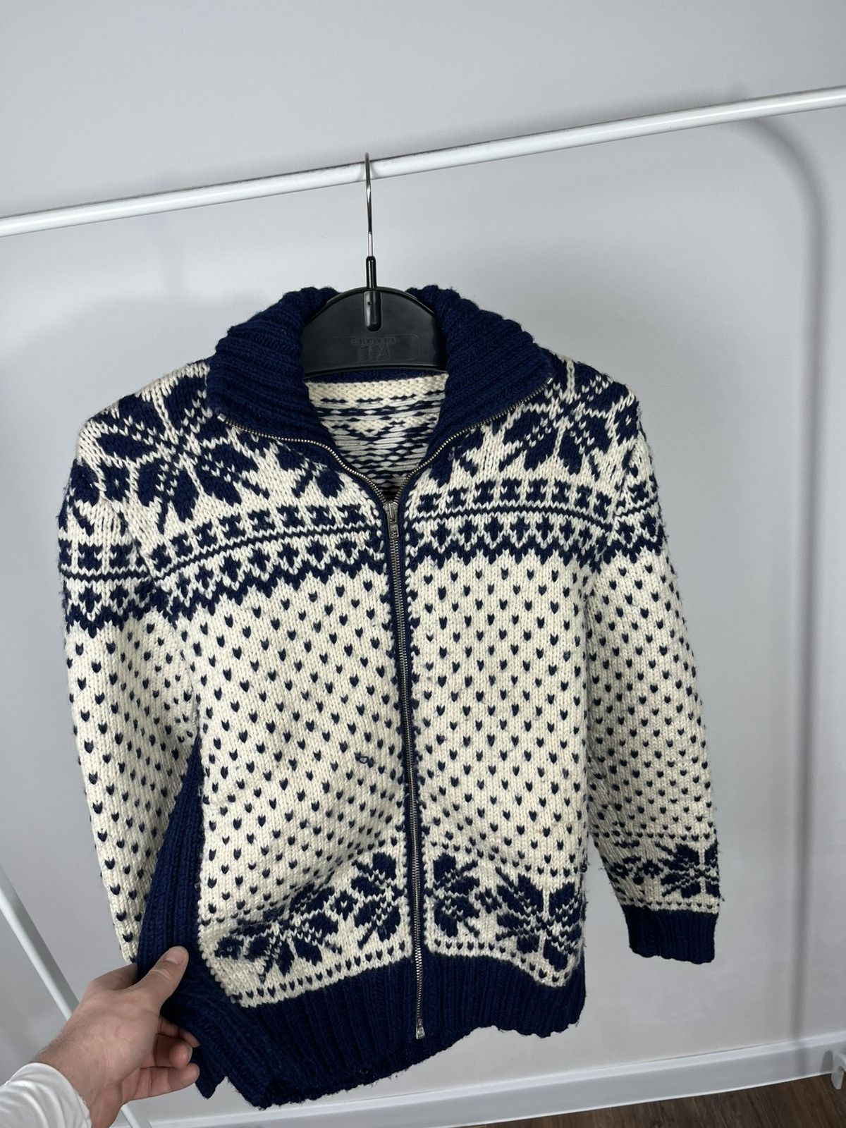 Other Vintage Zip Up Wool Knit Sweater Snowflake Pattern Size US XS / EU 42 / 0 - 6 Thumbnail