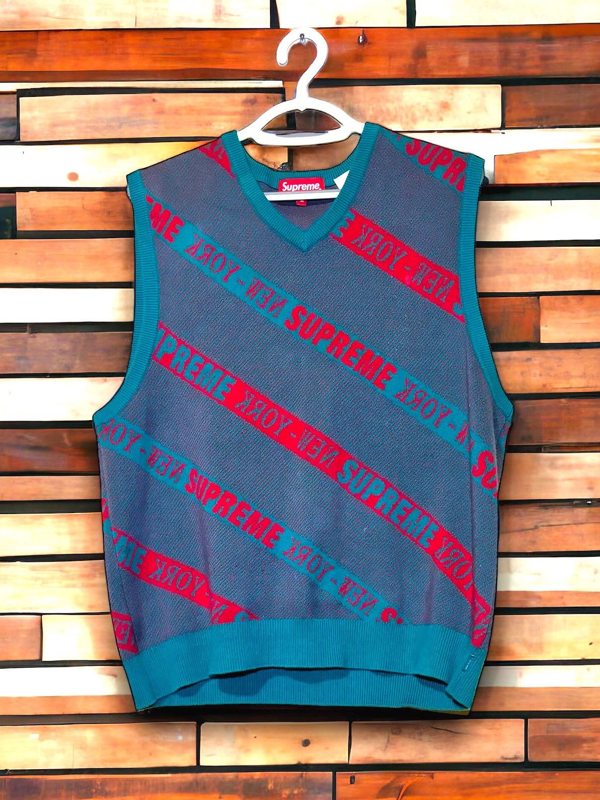 image of Supreme Stripe Sweater Vest Teal Ss22, Men's (Size Medium)