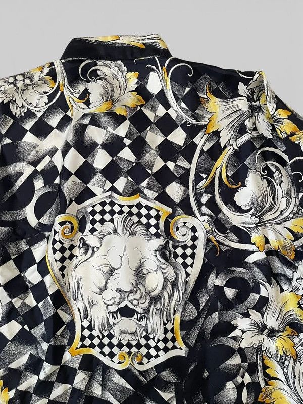 Versace Vintage Gianni Versace silk shirt, size XL, 1992 Size US XL / EU 56 / 4 - 6 Thumbnail