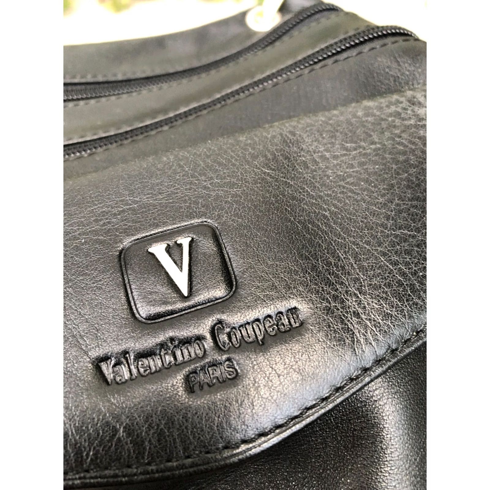 Valentino VALENTINO COUPEAU PARIS Crossbody Purse Shoulder Bag Women's Leather Black Modern Designer Purse Size ONE SIZE - 4 Thumbnail