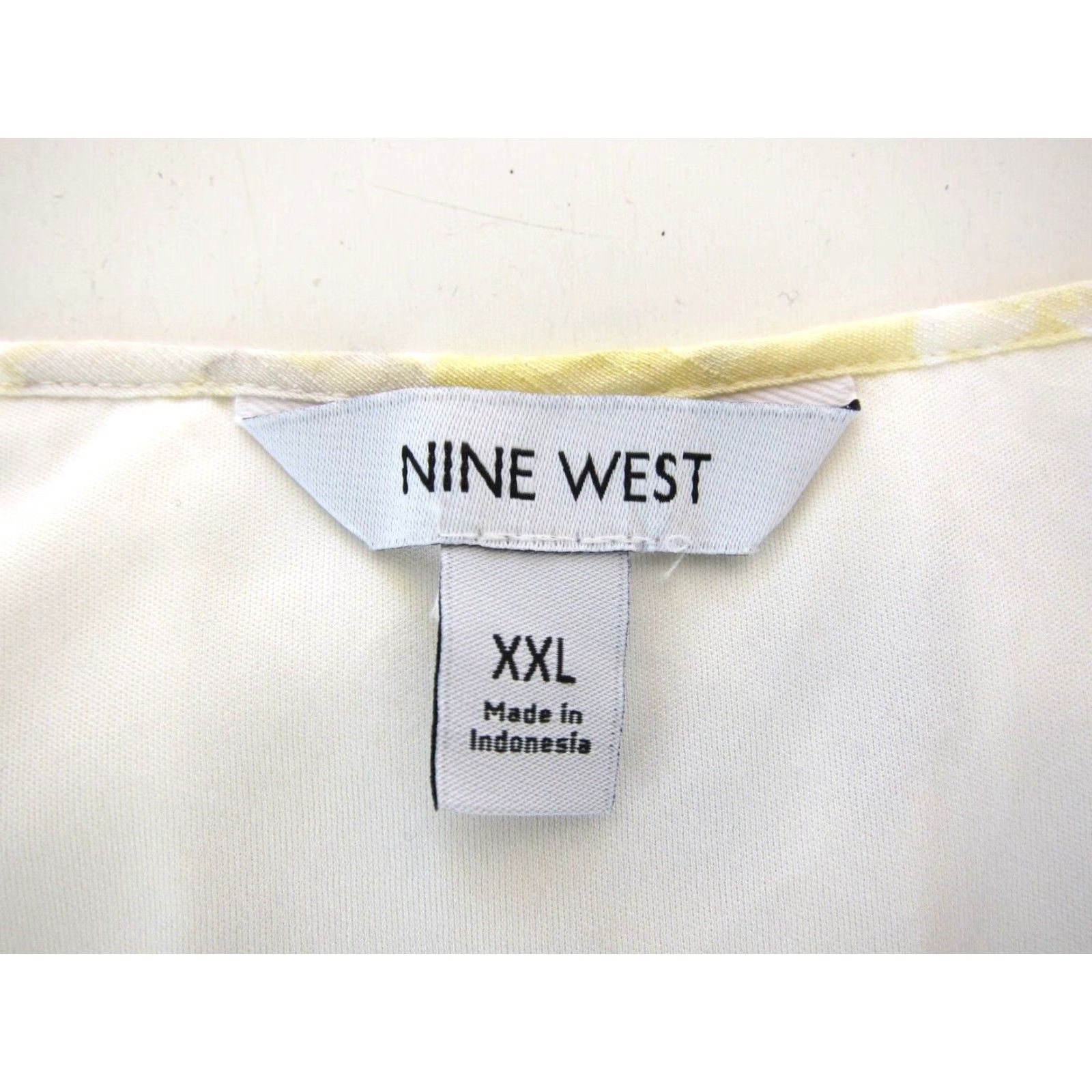 Nine West Nine West Yellow Floral Rayon Short Sleeve Maxi Dress Lined Large Women Size 36" / US 14 / IT 50 - 4 Thumbnail