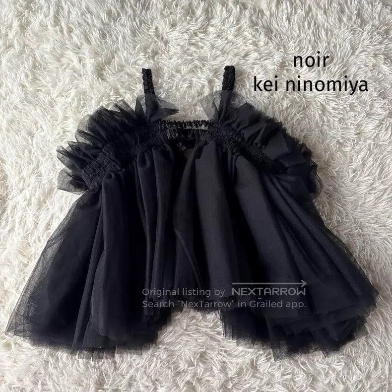 Comme des Garcons Comme Des Garcons Tank Tops Size S / US 4 / IT 40 - 2 Thumbnail