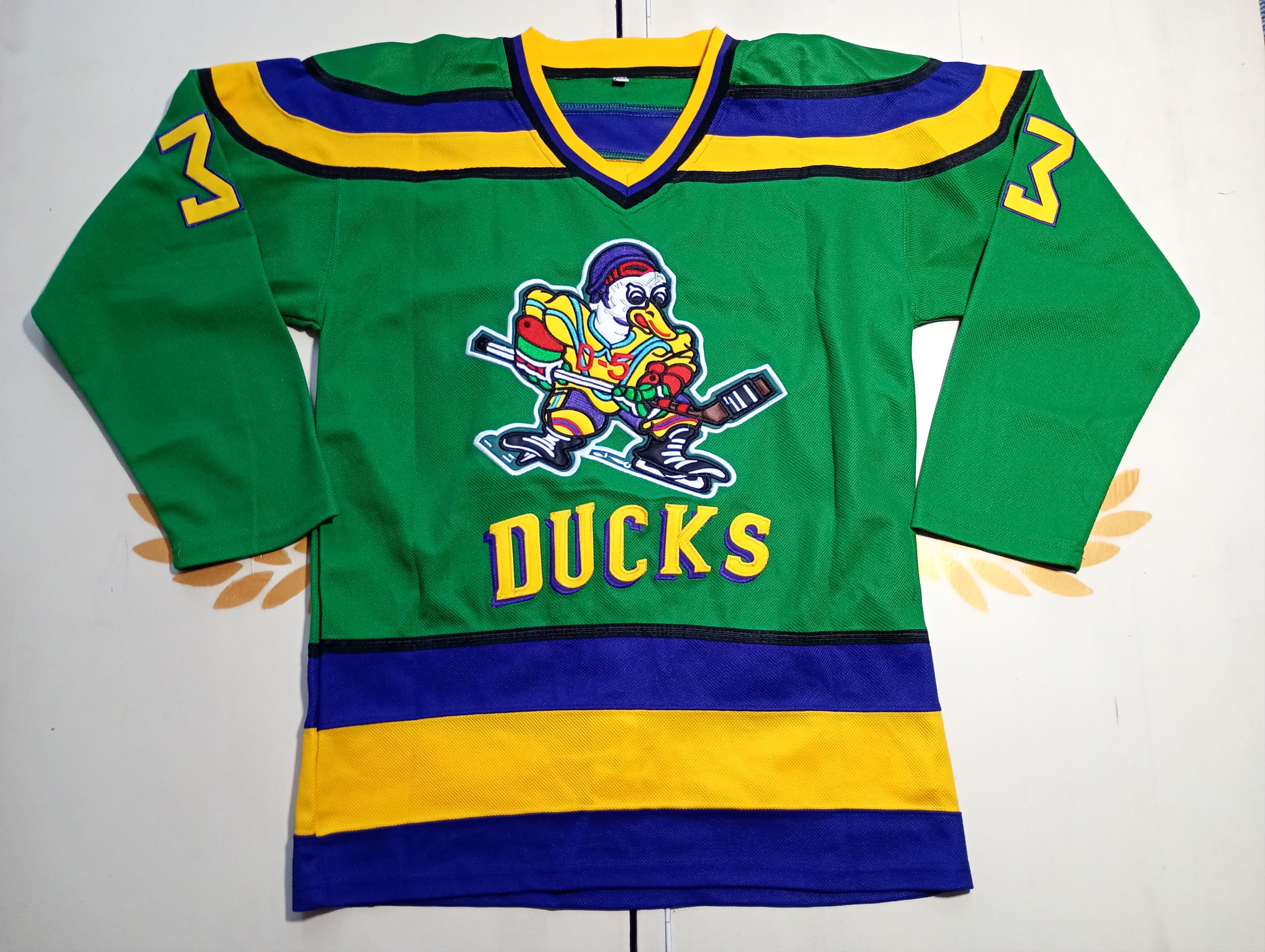 Vintage Ducks Hockey Jersey #33 Goldberg Vintage 90's Size US L / EU 52-54 / 3 - 2 Thumbnail