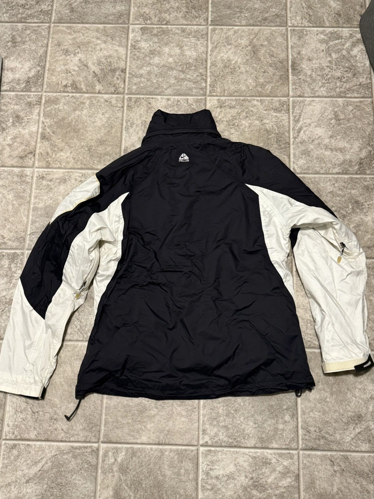Nike ACG Nike ACG 2-in-1 Jacket Size US M / EU 48-50 / 2 - 2 Thumbnail