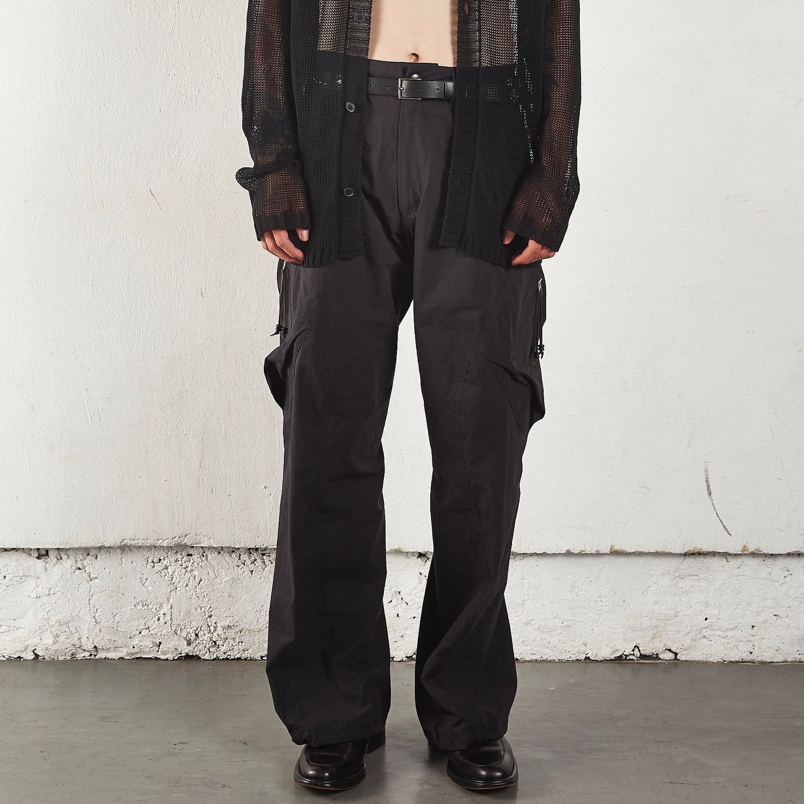 Nvrfrgt 3D cutting cargo pants in nylon blended charcoal Casual Pants