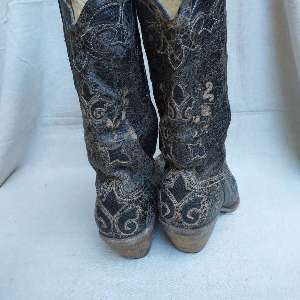 Corral Corral lizard skin black snip toe cowgirl boots sz 7.5 M Size US 7.5 / IT 37.5 - 6 Thumbnail