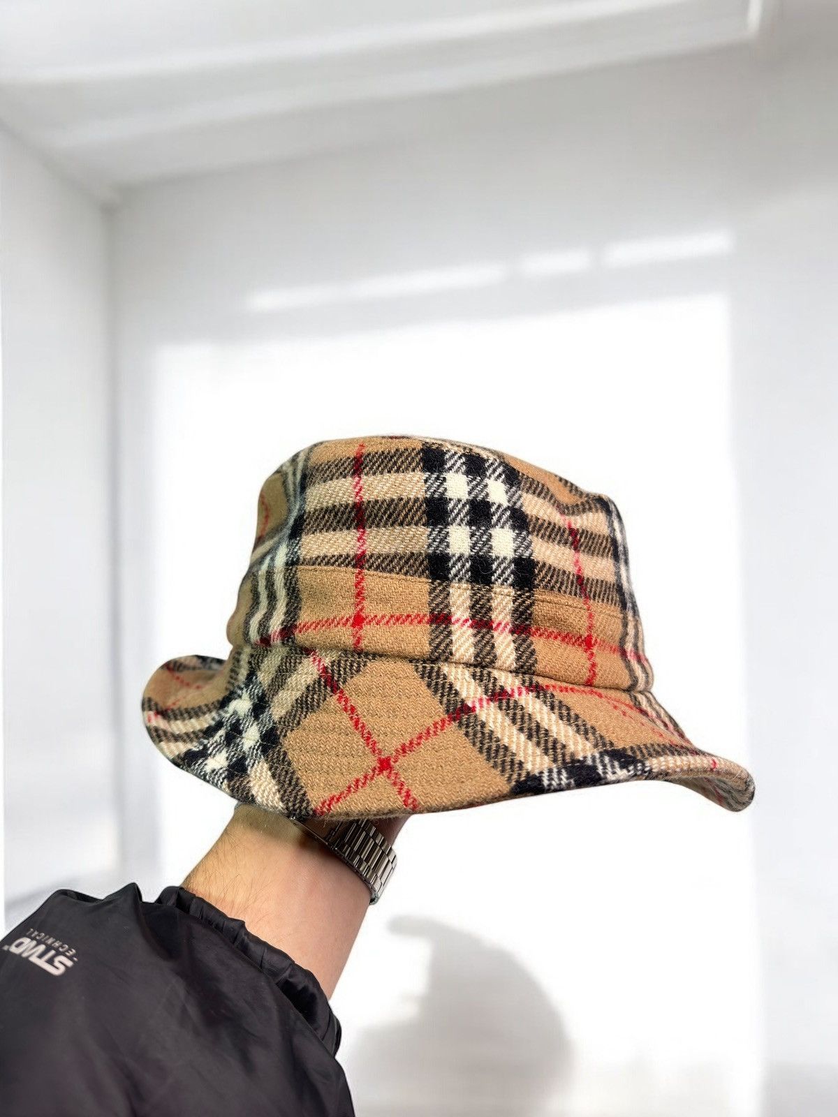 Burberry Bucket Hats Nova store Check