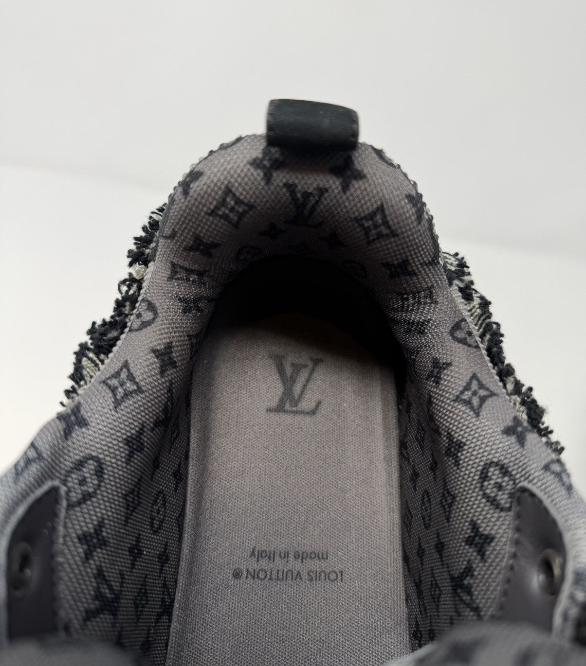 Louis Vuitton Louis Vuitton Skate Swarovski Black Monogram Trainer Size US 10 / EU 43 - 11 Thumbnail