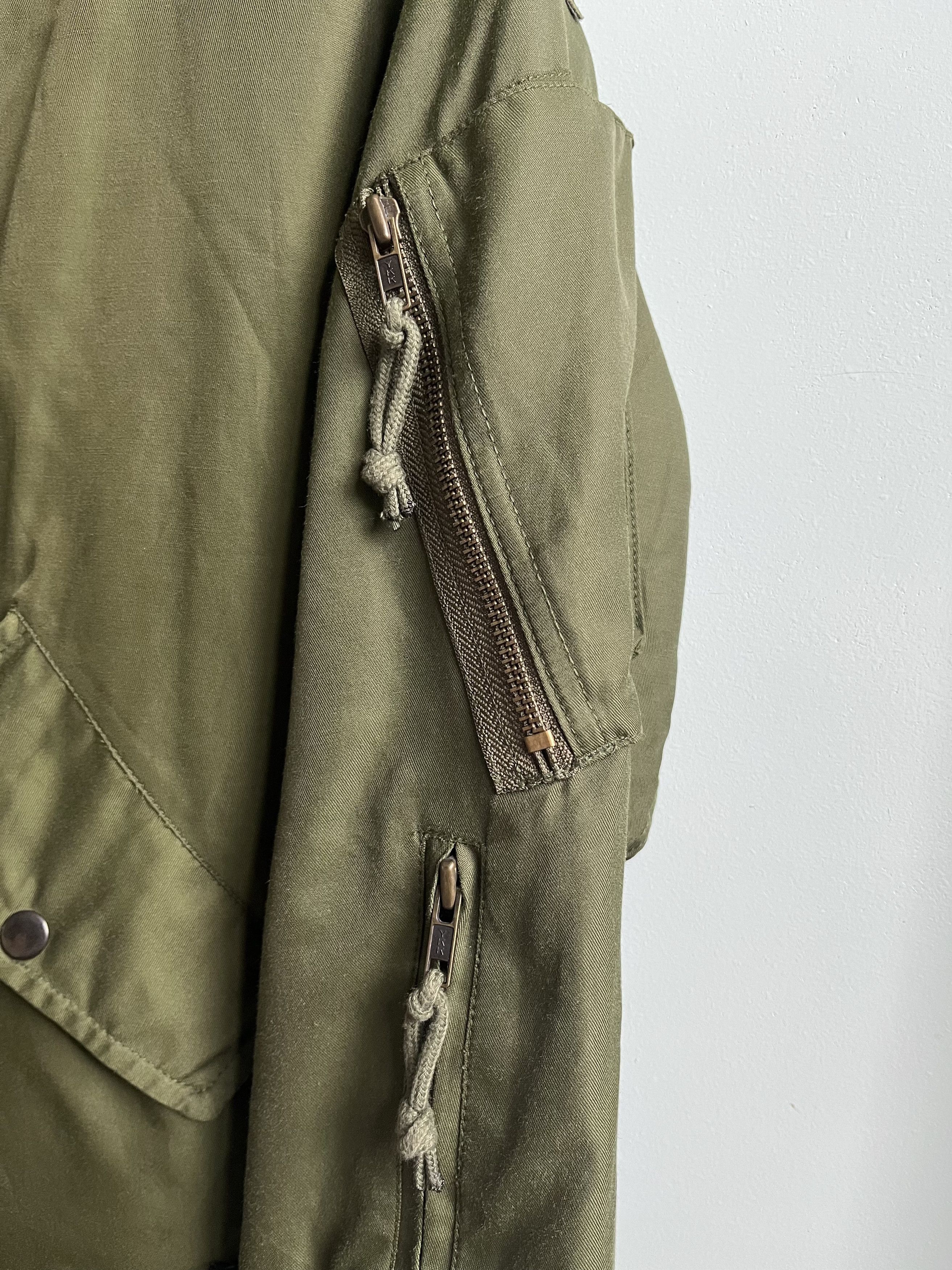 Vintage Vintage Boxy, 90s Canadian Airforce Bomber Jacket Size US S / EU 44-46 / 1 - 2 Thumbnail