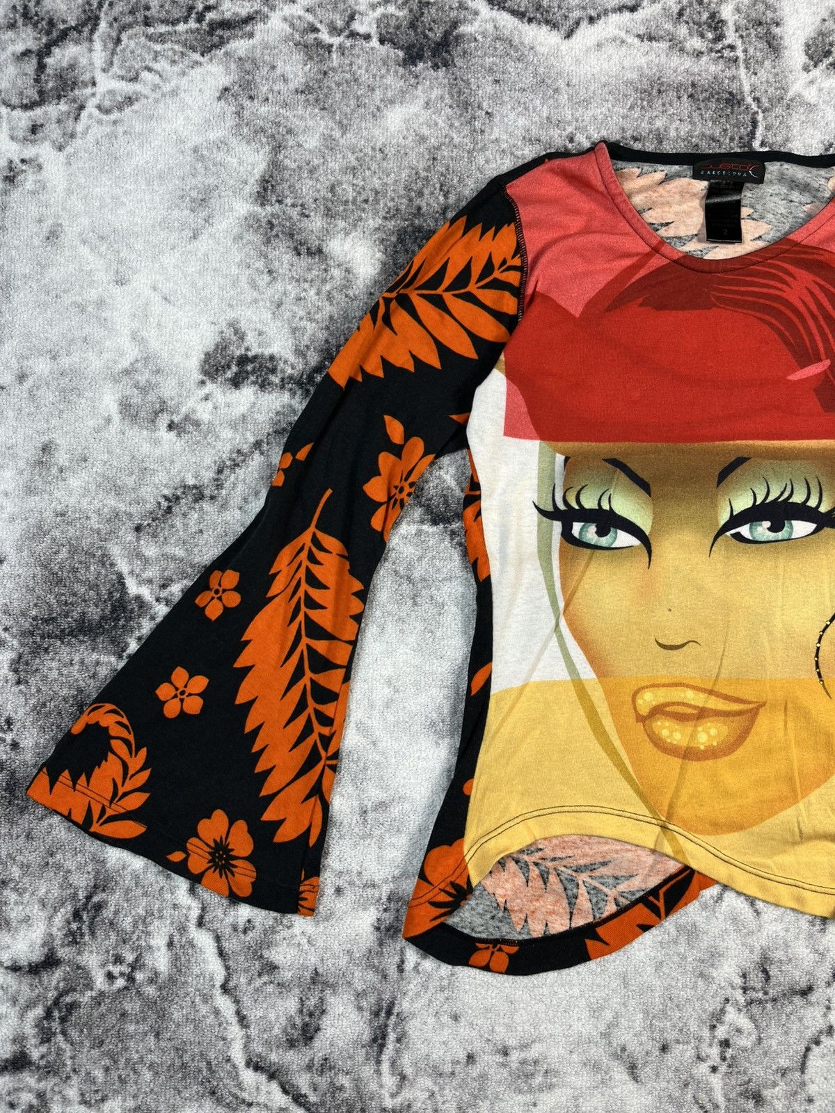 Custo Barcelona Custom Barcelona Graphic Long Sleeve Top Y2K Size S / US 4 / IT 40 - 2 Thumbnail