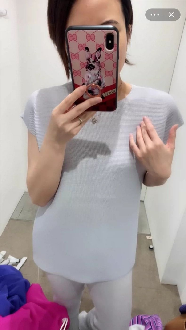 issey miyake size:one size Grey short-sleeved top