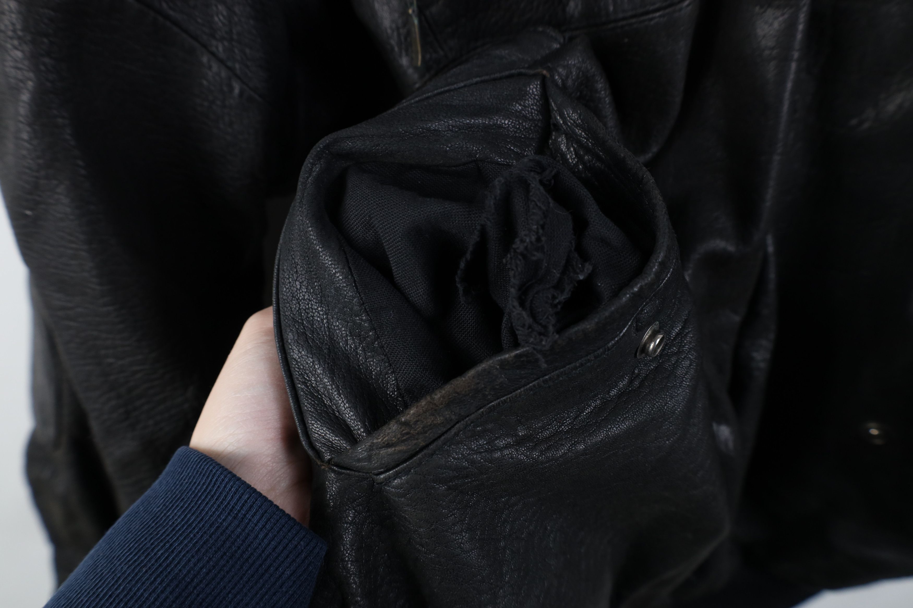 Vintage Vintage 90s Streetwear Quilted Leather Bomber Jacket Black Size US XXL / EU 58 / 5 - 5 Thumbnail