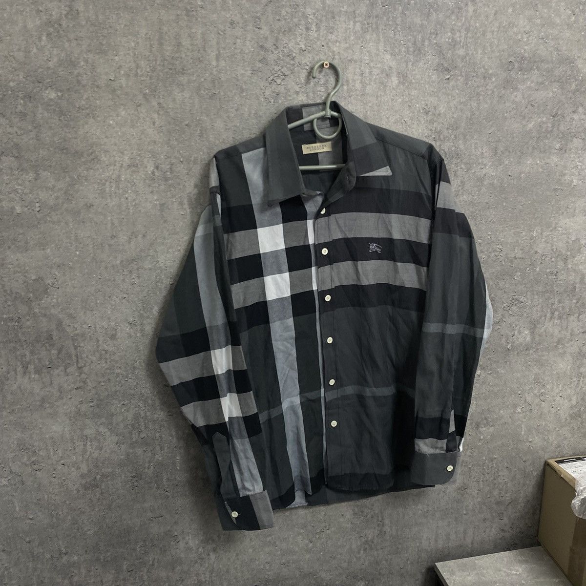 Burberry Burberry Shirt Size US S / EU 44-46 / 1 - 4 Thumbnail