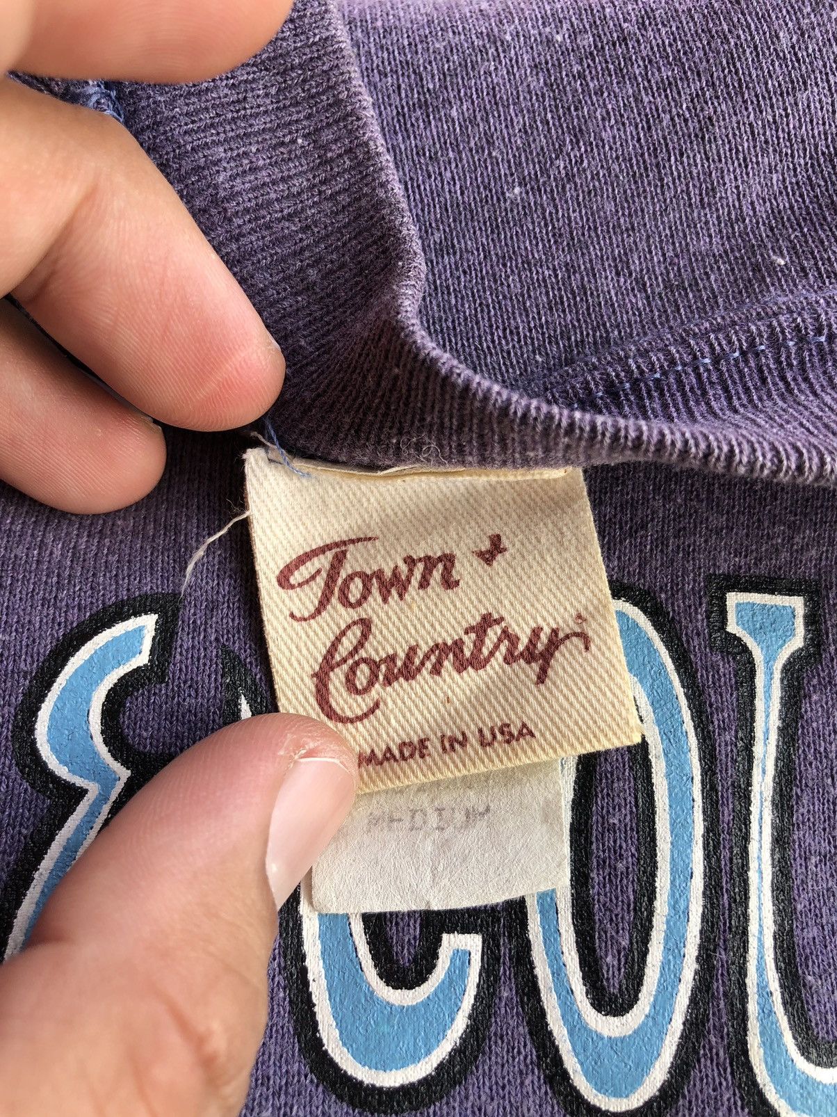 Vintage Vintage Town and Country Sweatshirt Size US M / EU 48-50 / 2 - 10 Thumbnail