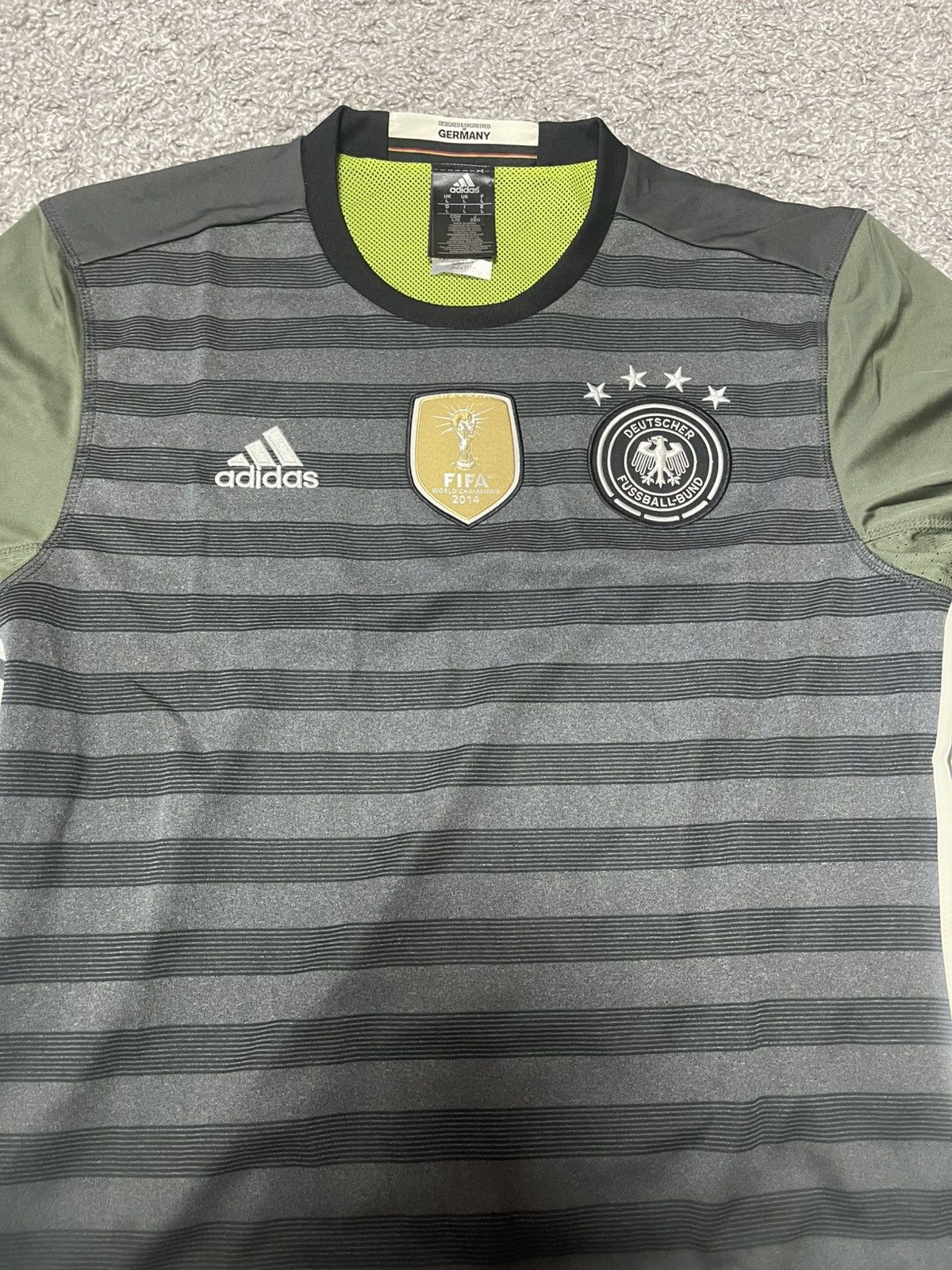 Adidas GERMANY 2016-2019 AWAY FOOTBALL SOCCER JERSEY L ADIDAS Size US L / EU 52-54 / 3 - 5 Thumbnail