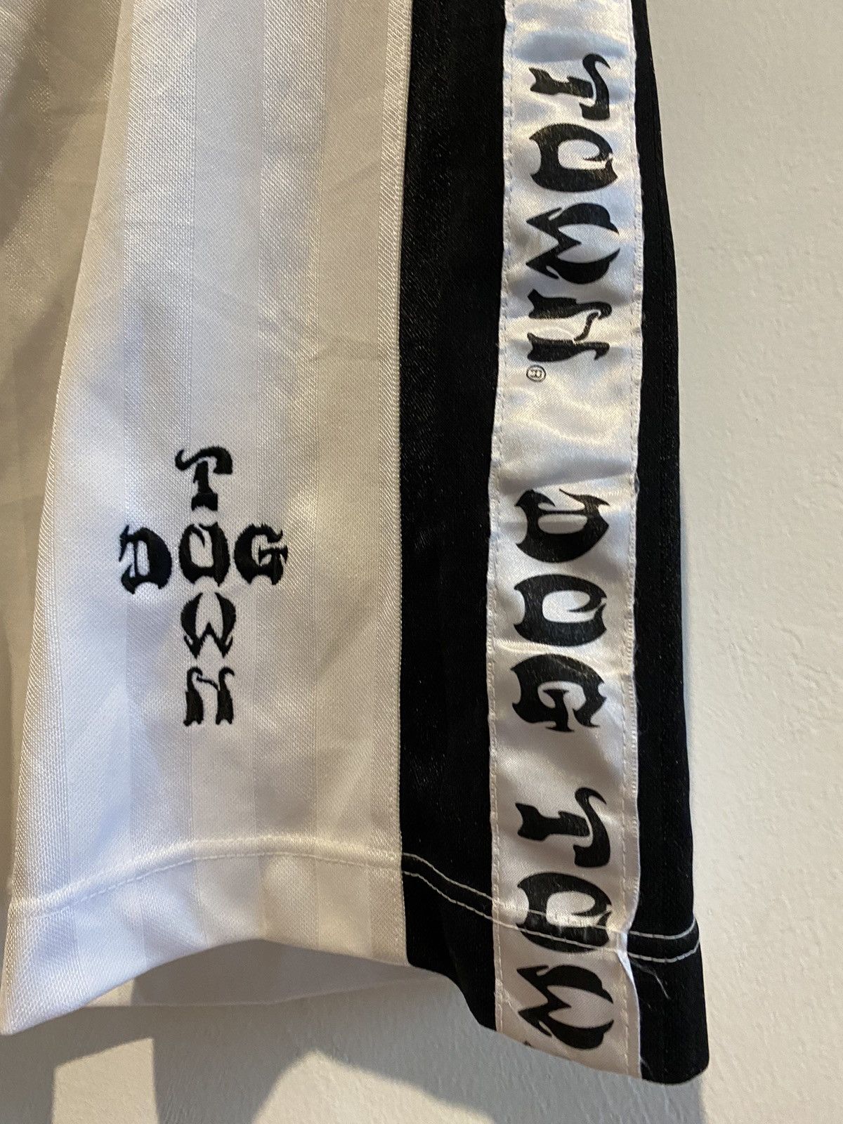 Dogtown × Japanese Brand × Vintage Vintage Dog Town Dragon Short Size US 40 / EU 56 - 2 Thumbnail