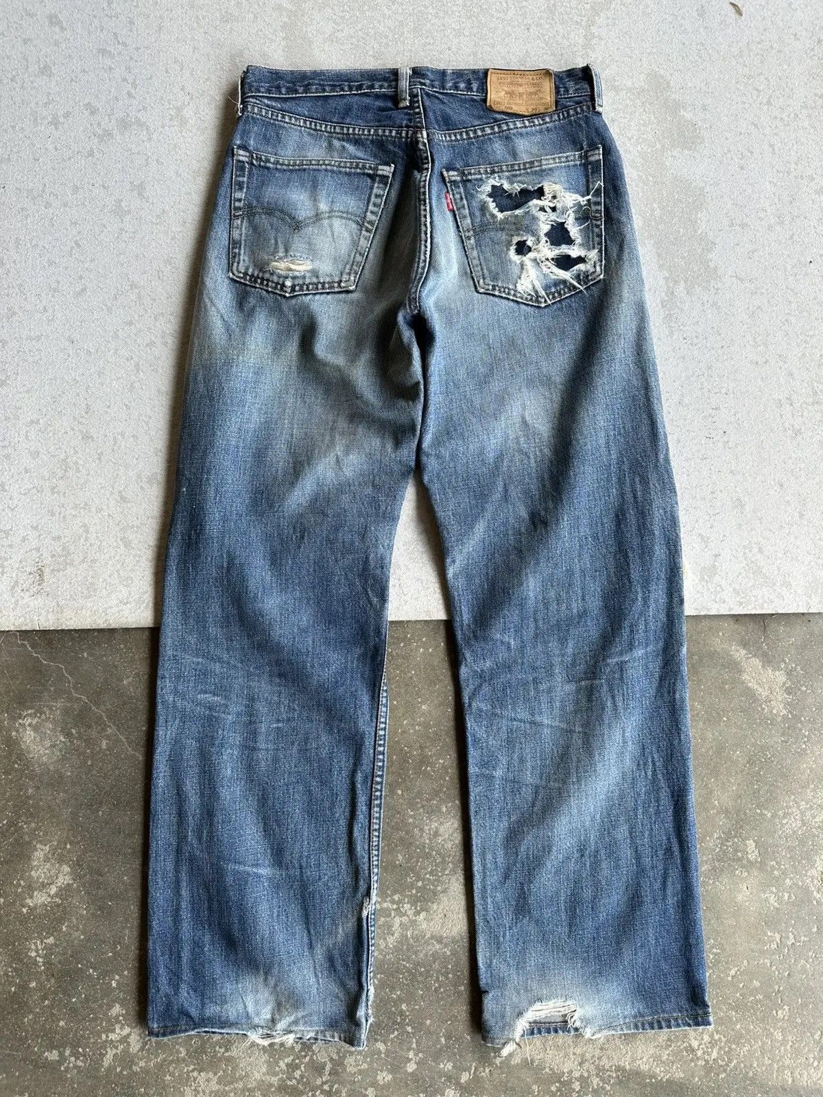 LVC CRAZY 🔥🔥 DISTRESSED DENIM 🧷 Vintage LEVI’S 503 Denim Pants Size US 29 - 15 Thumbnail
