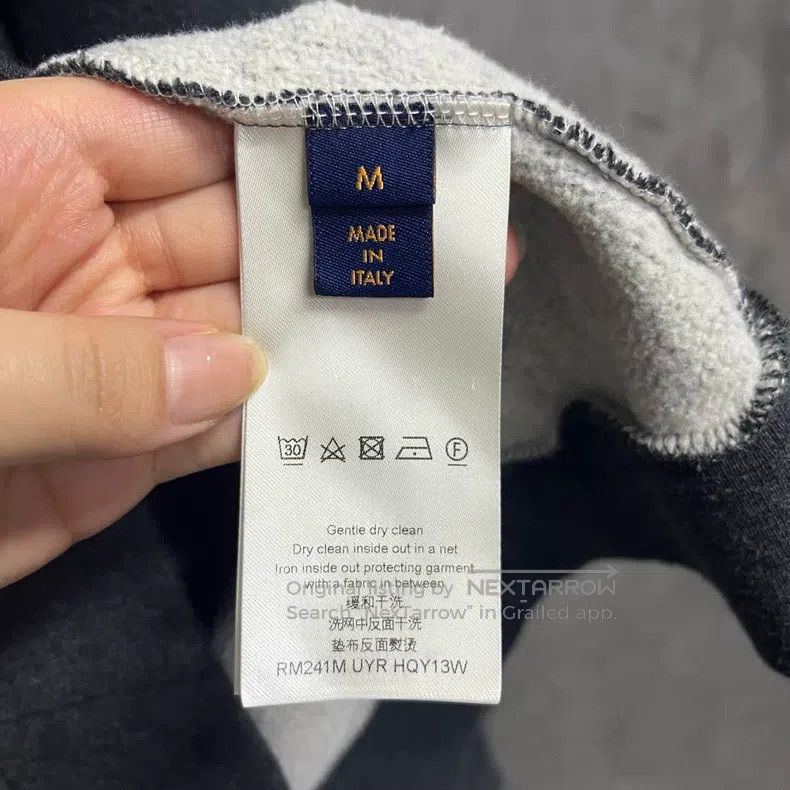 Louis Vuitton Louis Vuitton Dark grey monogrammed Logo crewneck long-sle Size US M / EU 48-50 / 2 - 4 Thumbnail