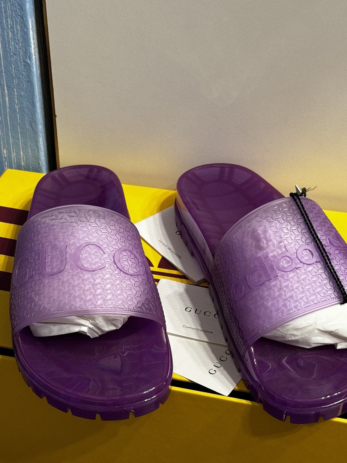 Gucci GUCCI X ADIDAS Rubber Printed Slides w/ Tags Size US 7 / IT 37 - 5 Thumbnail