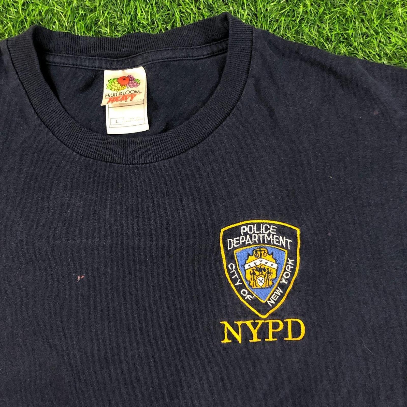 Fruit Of The Loom Men’s Navy Embroidered NYPD Badge Graphic Tee Size US L / EU 52-54 / 3 - 3 Thumbnail
