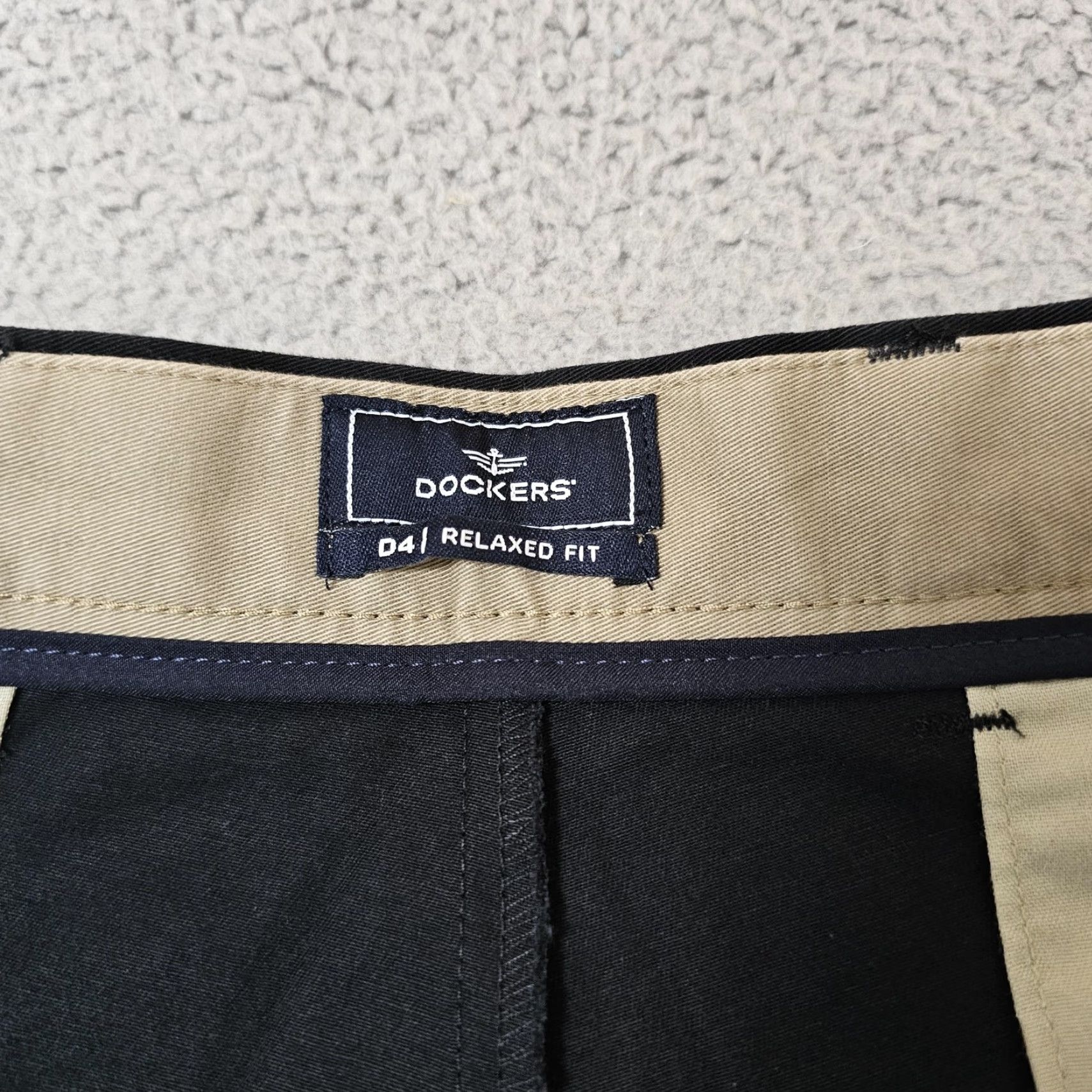 Dockers Dockers D4 Relaxed Fit True Chino Pants Mens 38x30 Black Flat Front Casual Business Workwear Size US 38 / EU 54 - 3 Thumbnail