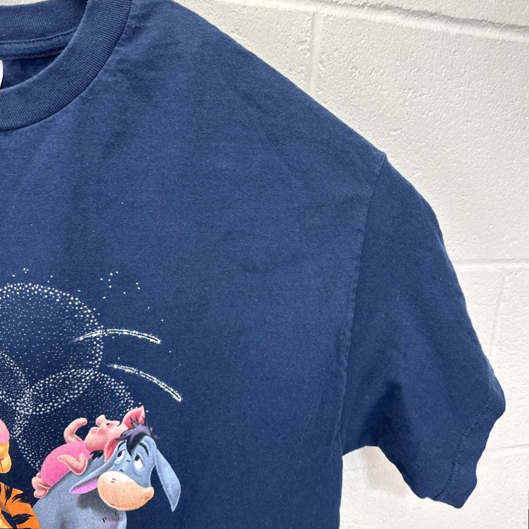 AAA VINTAGE Winnie Pooh Cartoon Big Print XL T-Shirt Unisex Adults Blue 90s Disney Size US XL / EU 56 / 4 - 7 Thumbnail