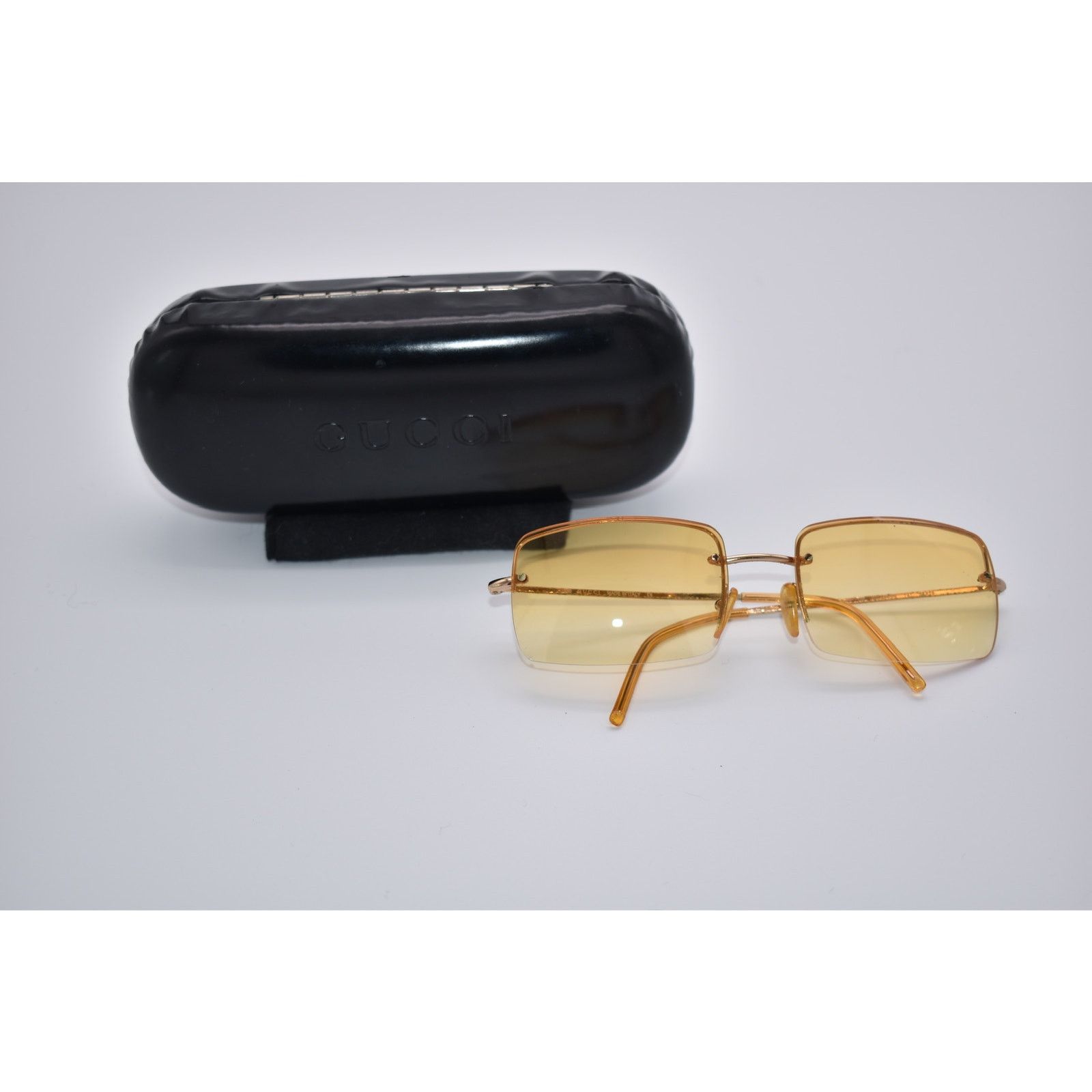 Gucci Vintage Gucci GG1653/S Gold Rimless Yellow Tint Sunglasses Size ONE SIZE - 1 Thumbnail