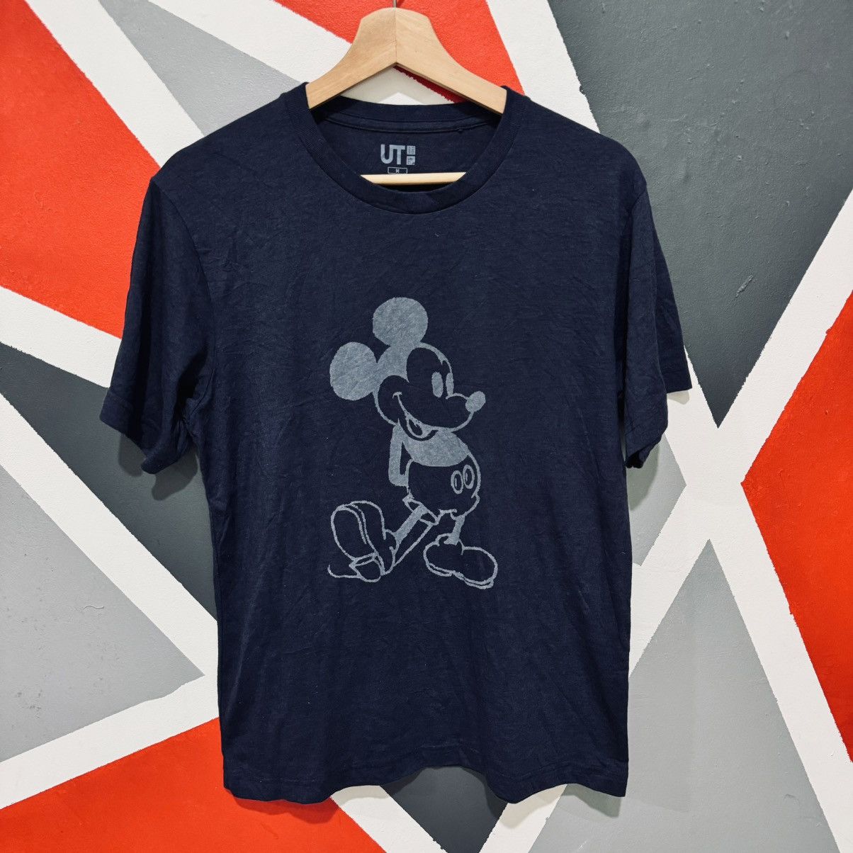 Mickey Mouse Uniqlo X Mickey Mouse Tee Size US M / EU 48-50 / 2 - 1 Thumbnail