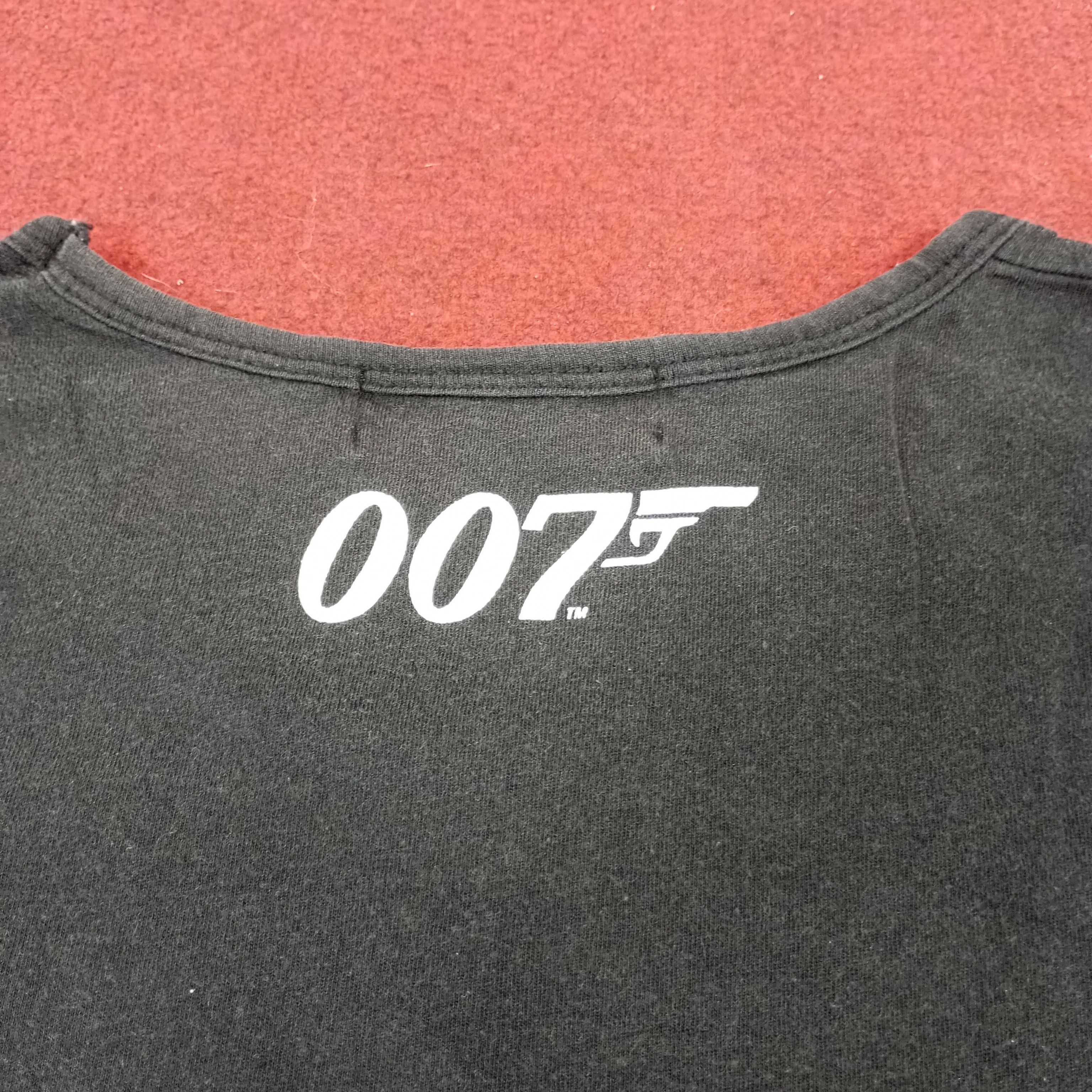 Vintage James Bond 007 Movie Streetwear Style Tshirt Size US S / EU 44-46 / 1 - 4 Thumbnail