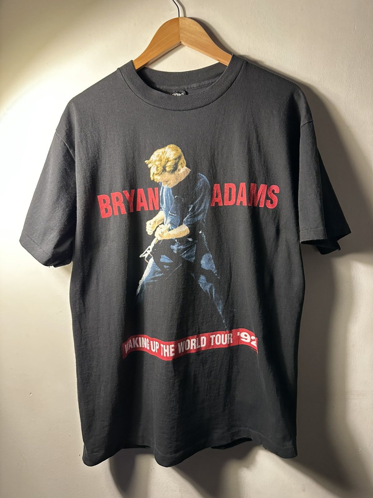 Vintage Vintage 1992 Bryan Adams Tour Tee Giant Tag XL Size US XL / EU 56 / 4 - 1 Thumbnail