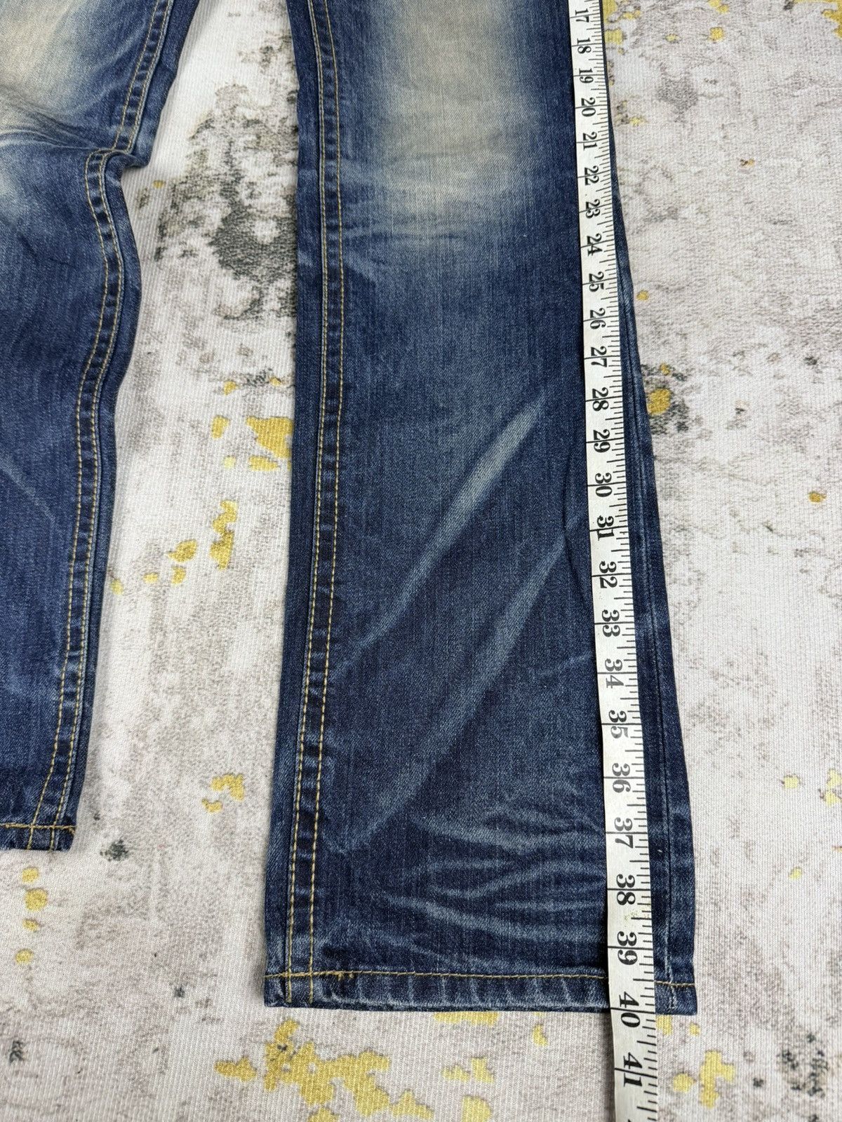 Le Grande Bleu (L.G.B.) Rare Lolita x Yoshitomo Nara Little Boy Jeans Size US 30 / EU 46 - 7 Thumbnail