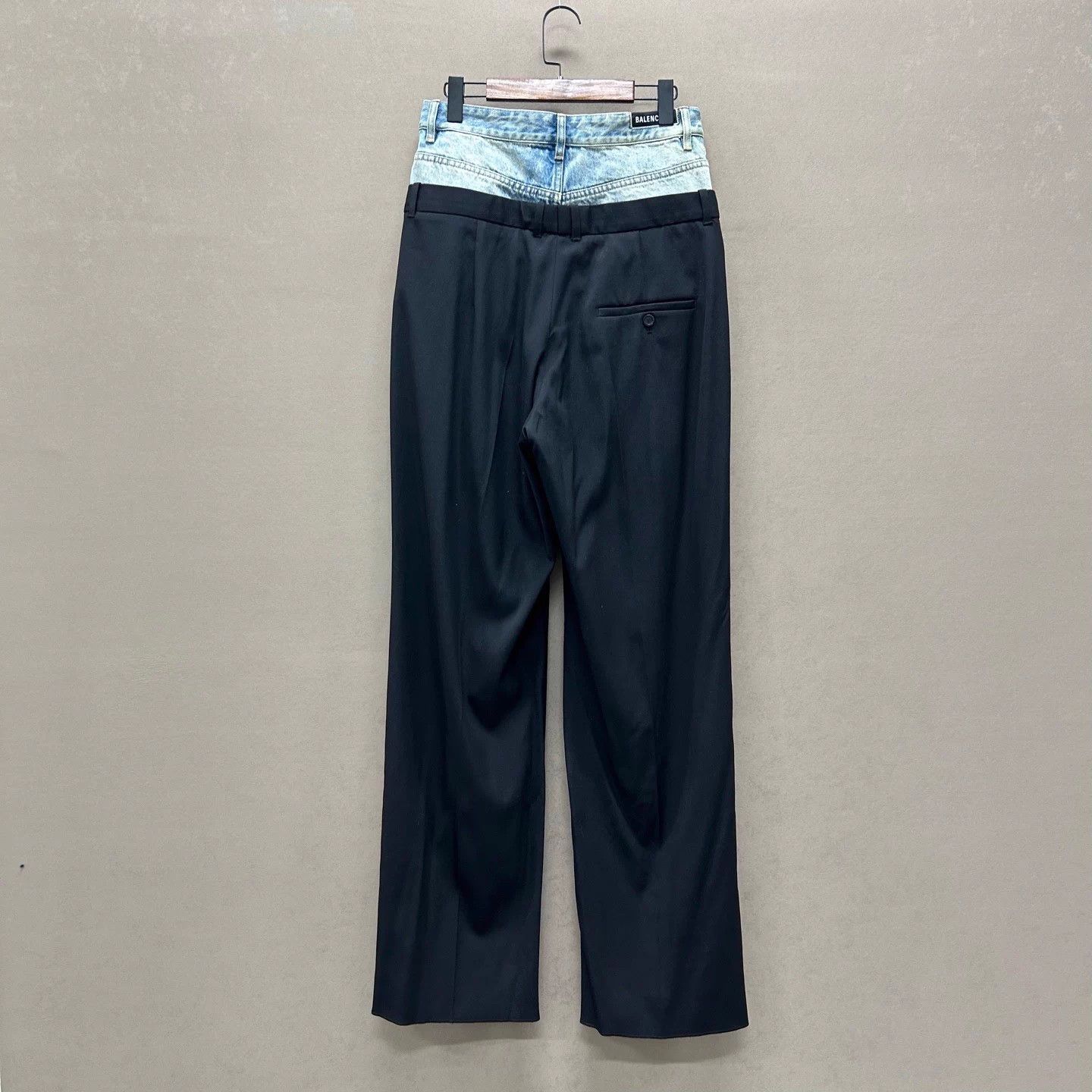 Balenciaga Balenciaga Double Waistband Wool Pants Size S Size US 30 / EU 46 - 2 Thumbnail