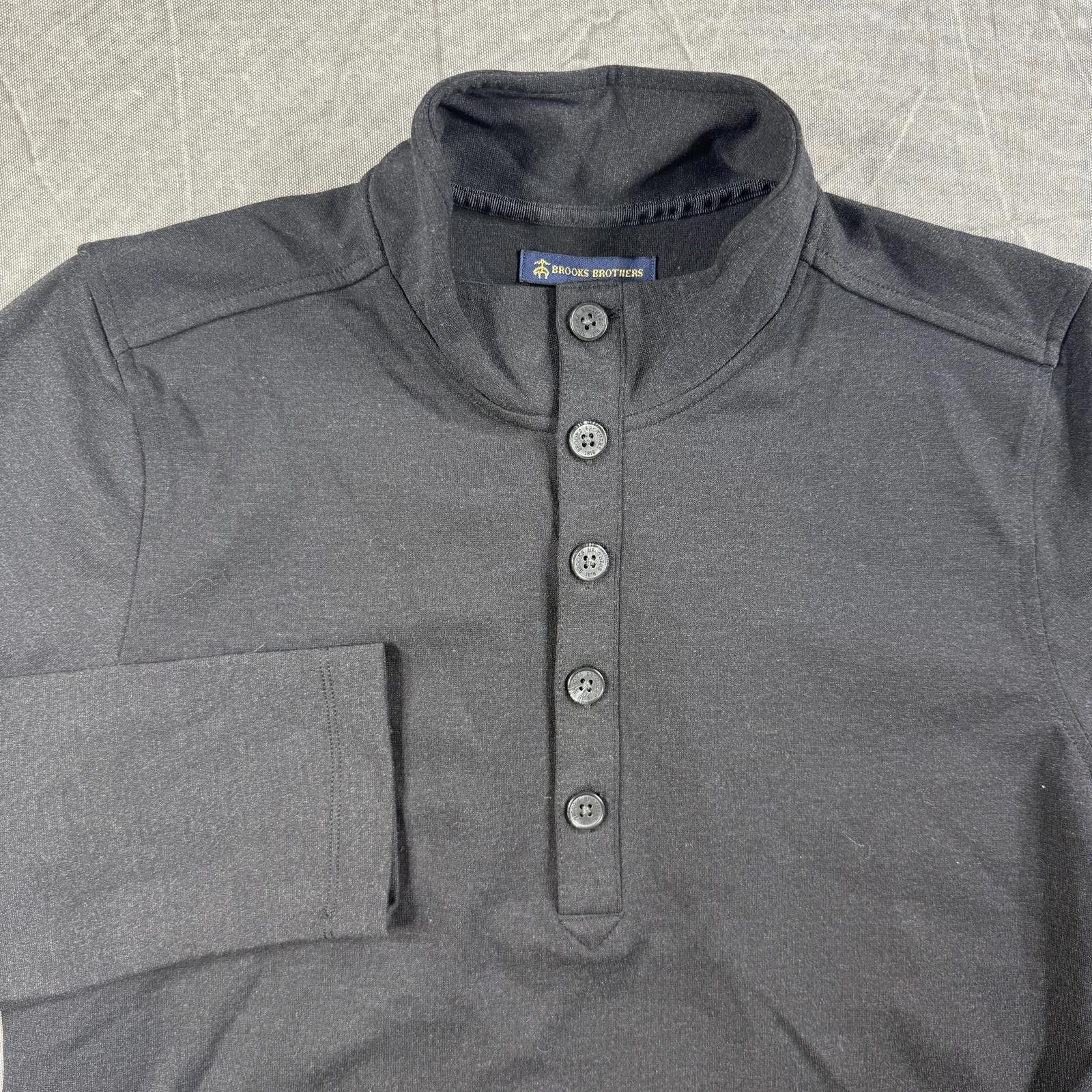 Brooks Brothers Brooks Brothers Shirt Men's M Black Mid-Layer Stretch Button Size US M / EU 48-50 / 2 - 1 Thumbnail