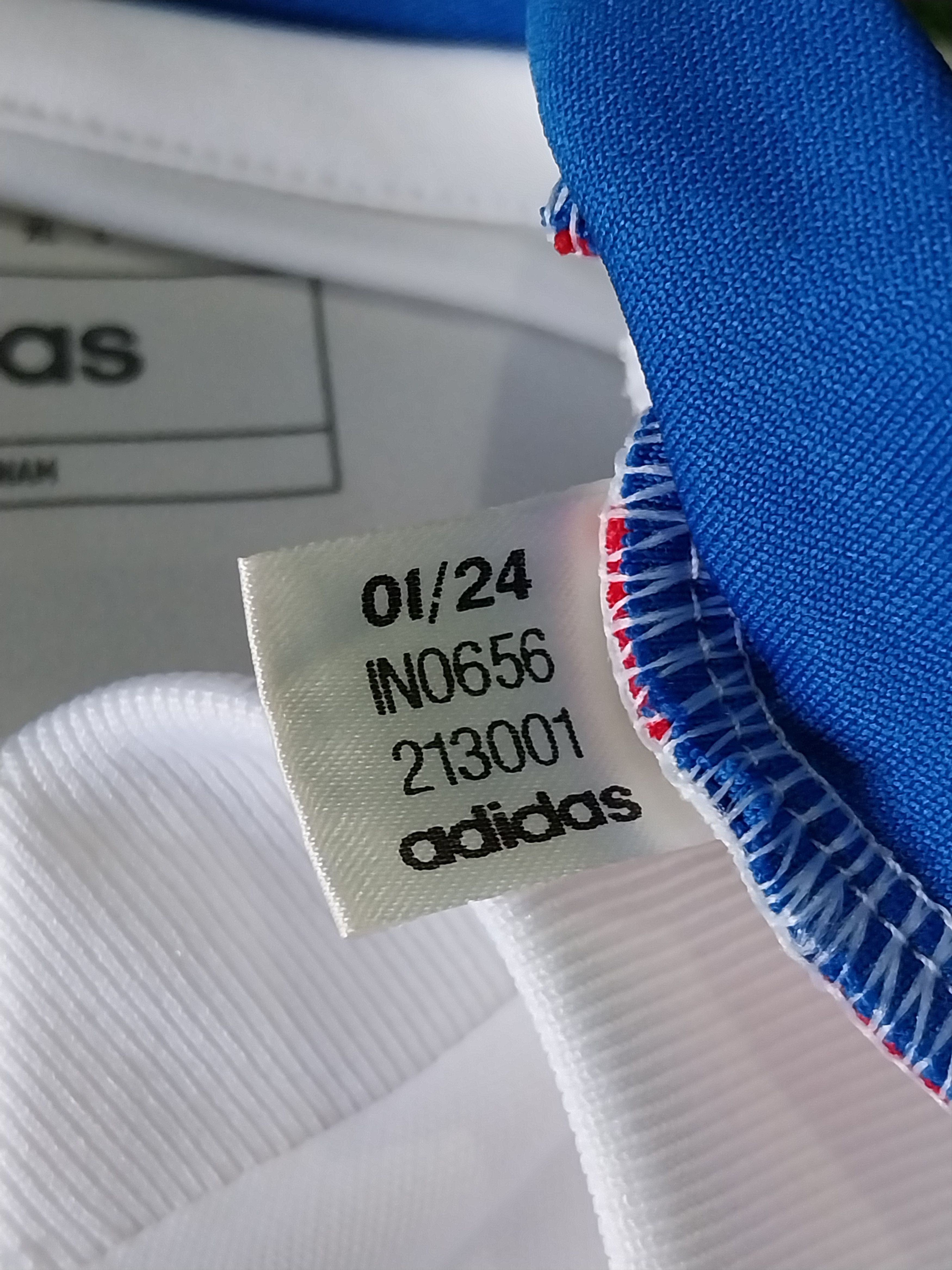 Adidas Italy away 2024/2025 nicolo barella jersey football Size US L / EU 52-54 / 3 - 8 Thumbnail
