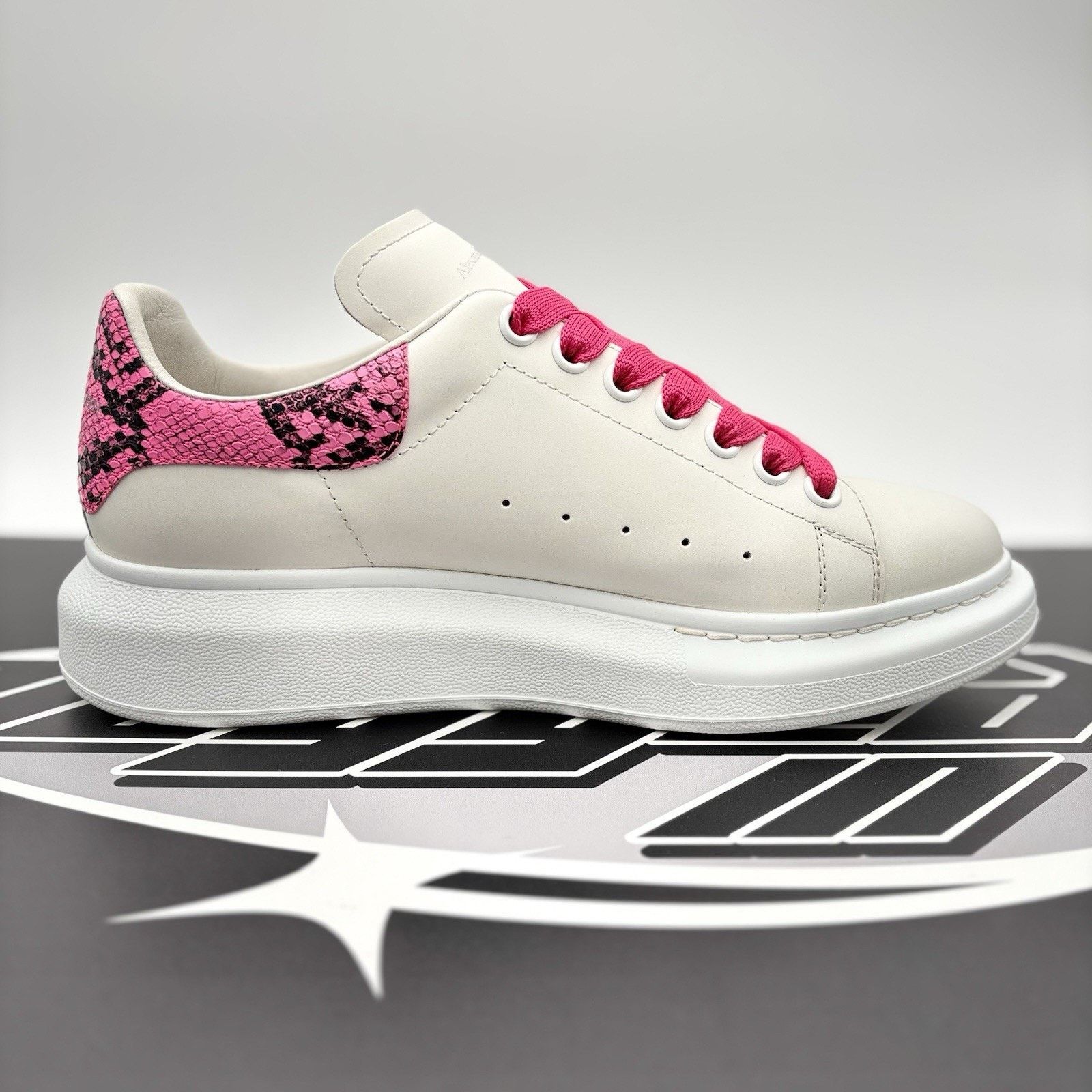 Alexander McQueen Alexander McQueen ' White, Pink Snake Print ' | GREAT COND! Size US 8 / EU 41 - 13 Thumbnail
