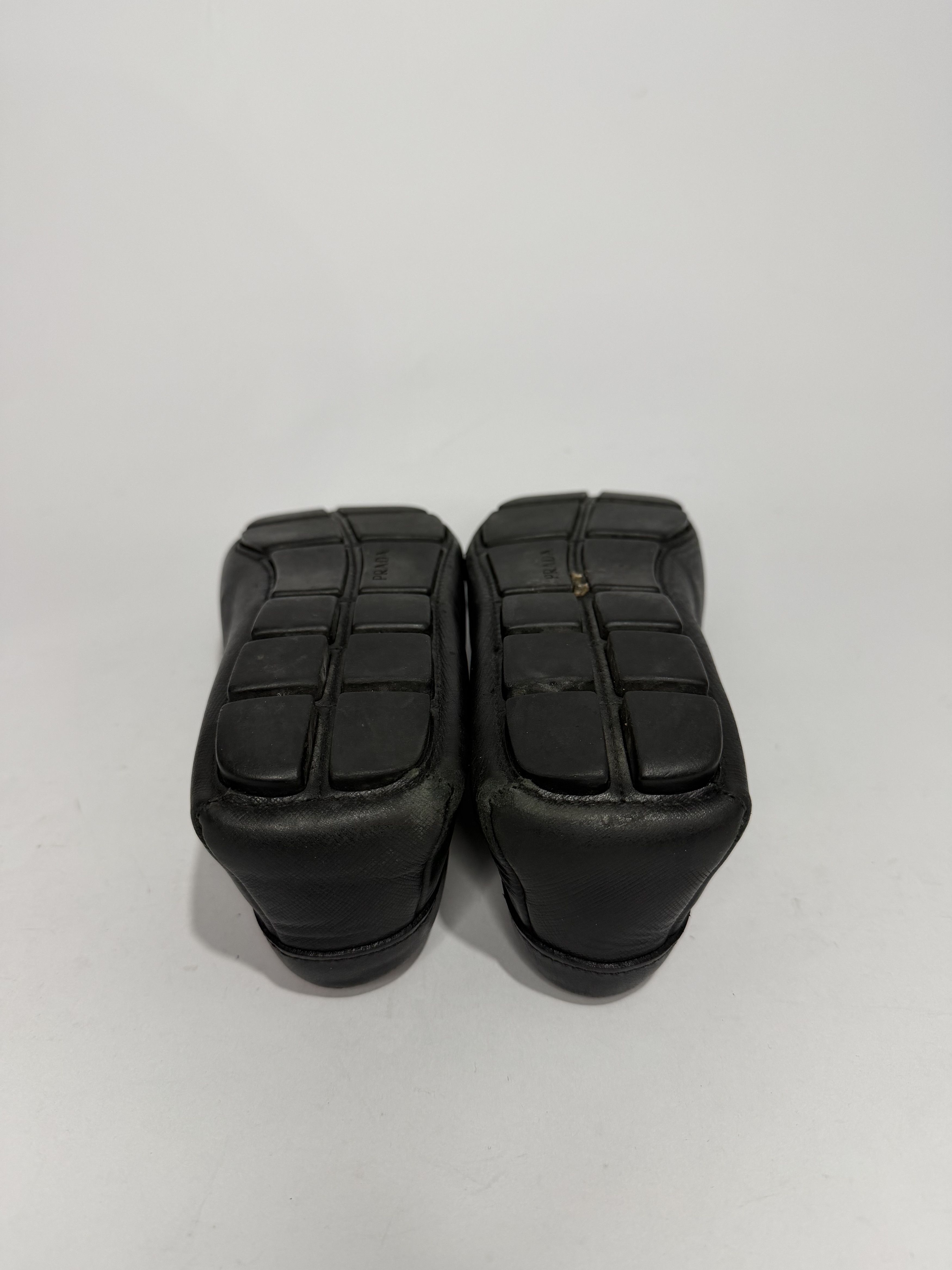 Prada Prada Black Leather Driver Loafer Size 7 UK/ 8 US/ 41 EU Size US 8 / EU 41 - 7 Thumbnail