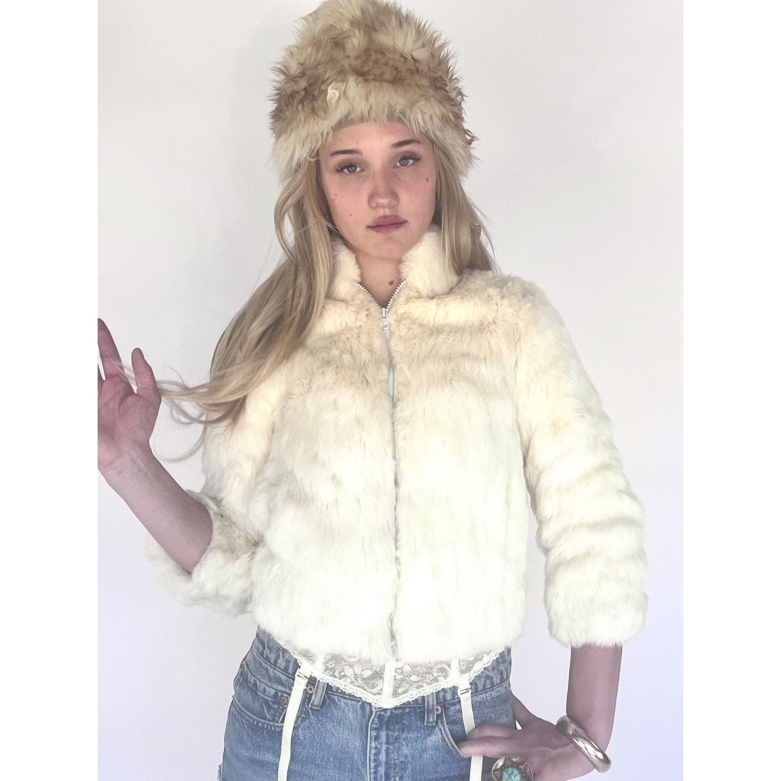 Vintage VTG 80s NIKI Plush Rabbit Fur Bomber Ivory Crop Jacket XS Size XS / US 0-2 / IT 36-38 - 2 Thumbnail