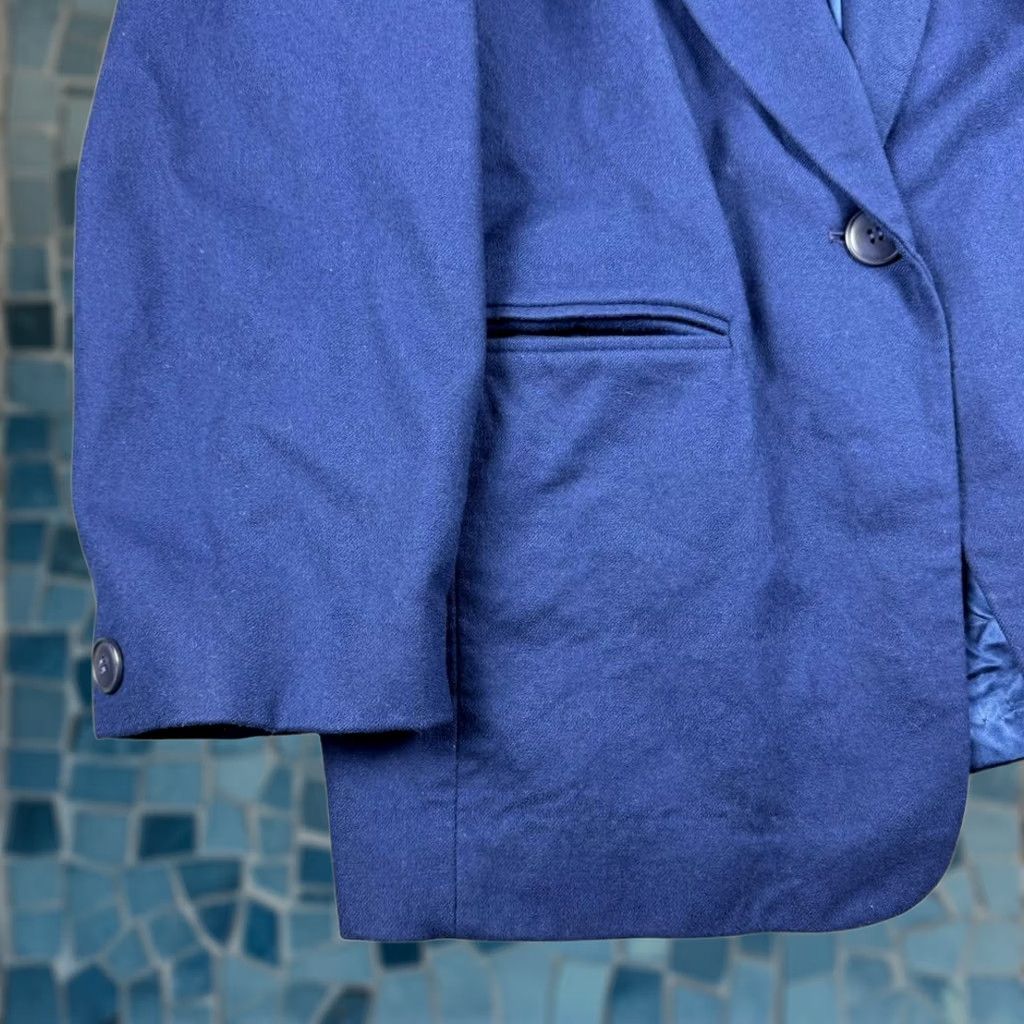 Pendleton VINTAGE Pendleton Blazer Women's 16W 100% Wool Blue Preppy Business Casual Jacket - 90s 80s Womens Size XXL / US 16-18 / IT 52-54 - 1 Thumbnail