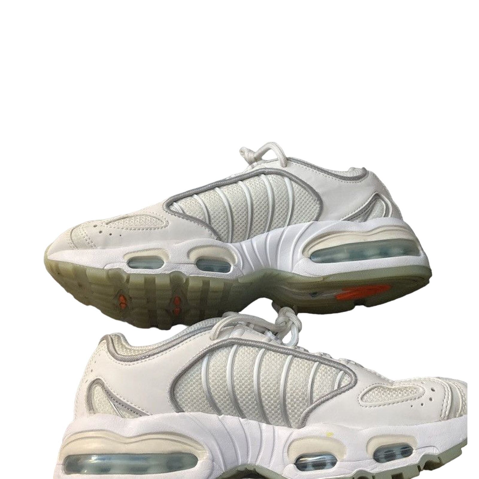 Nike Nike Air Max TailwindTotal Orange Size US 6.5 / EU 39-40 - 2 Thumbnail