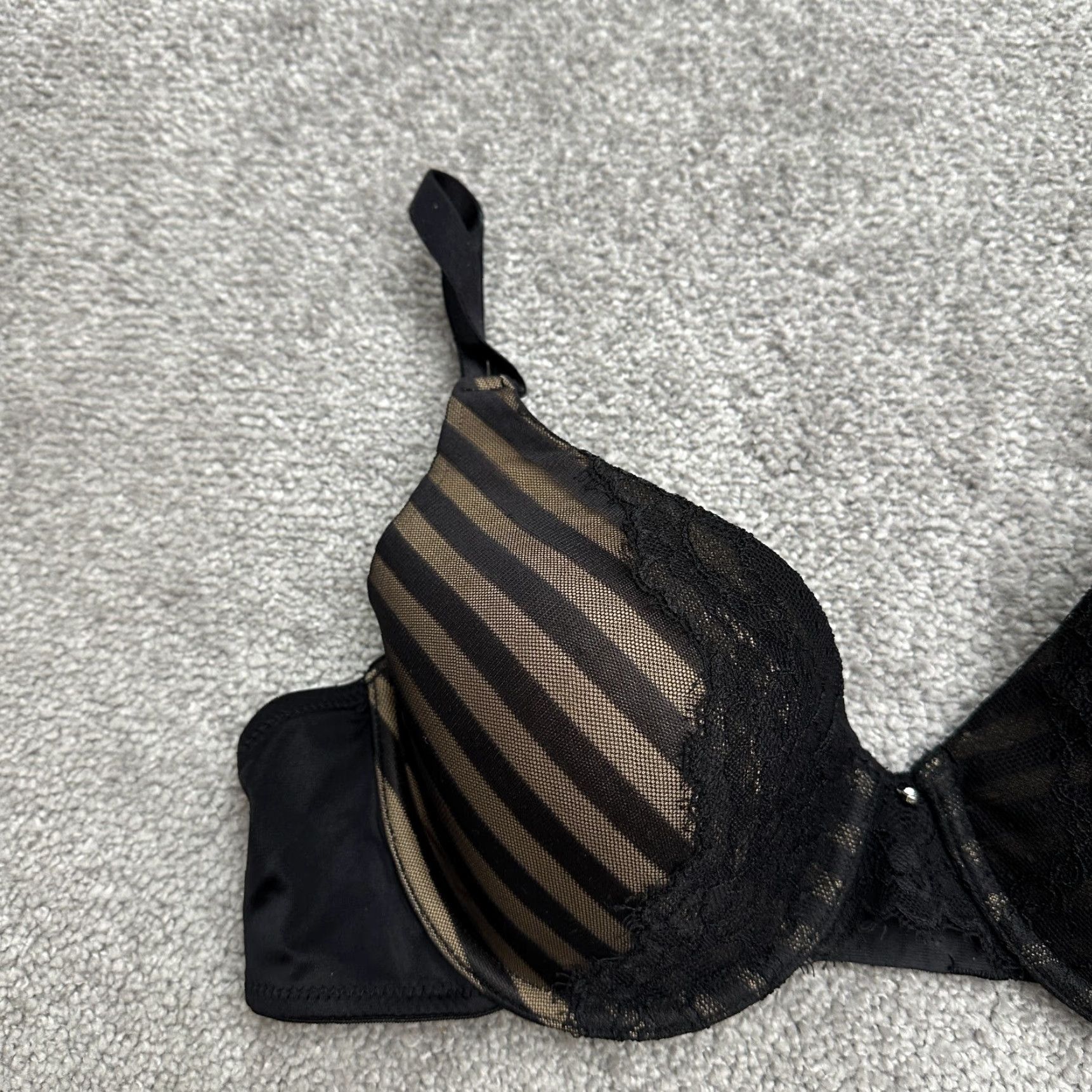 Vintage Maidenform Push Up Bra Women 38C Black Striped Lace Adjustable Strap 09415 Adult Regular Size 38C Womens Size ONE SIZE - 4 Thumbnail