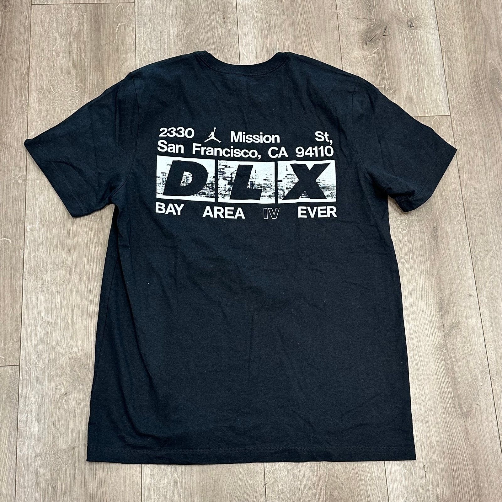 Jordan Brand Jordan DLX Skateshop Bay Area Tee T Shirt Size Large L B22 Size US L / EU 52-54 / 3 - 5 Thumbnail
