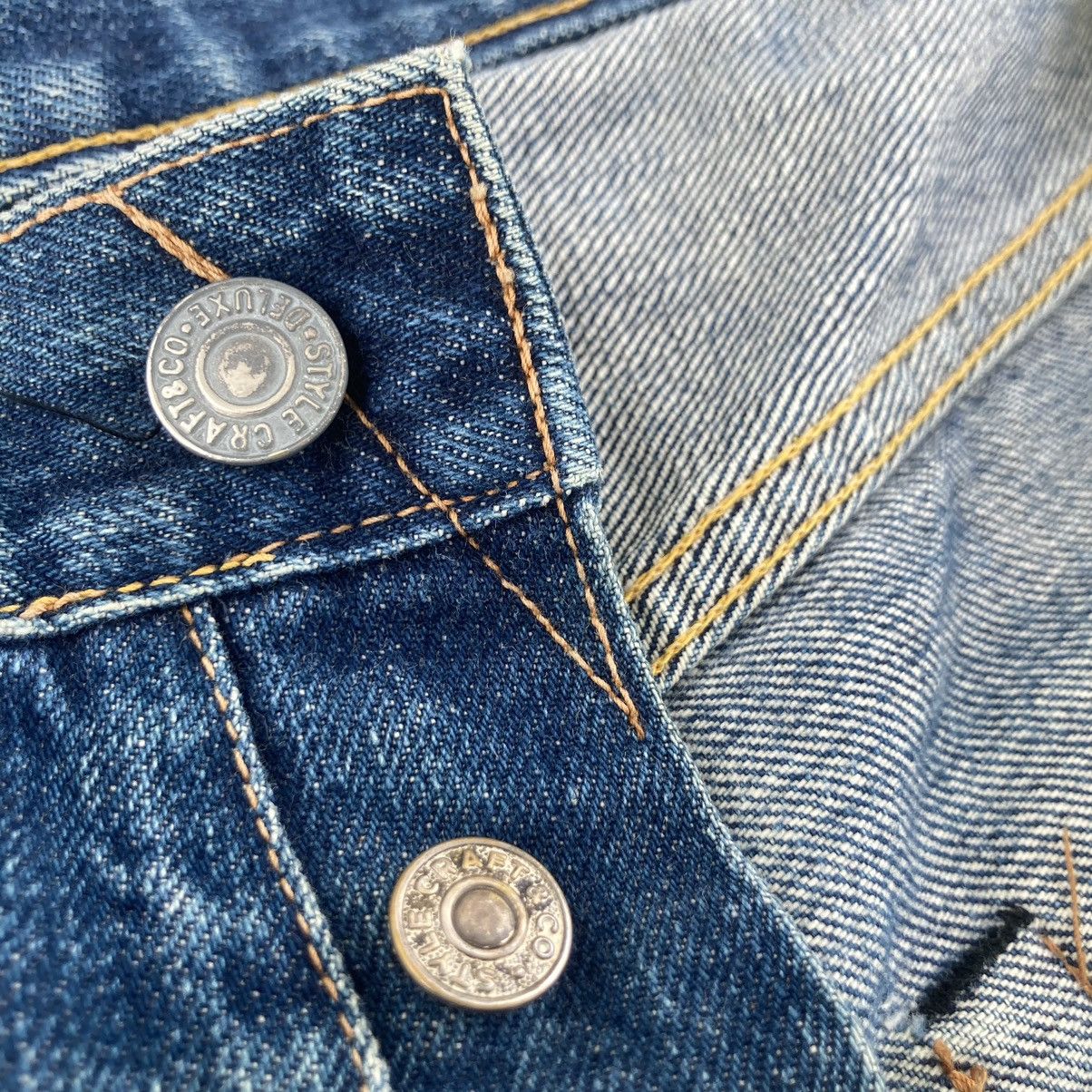 Evisu VINTAGE EVIS DISTRESSED SELVEDGE JEANS Size US 33 - 19 Thumbnail