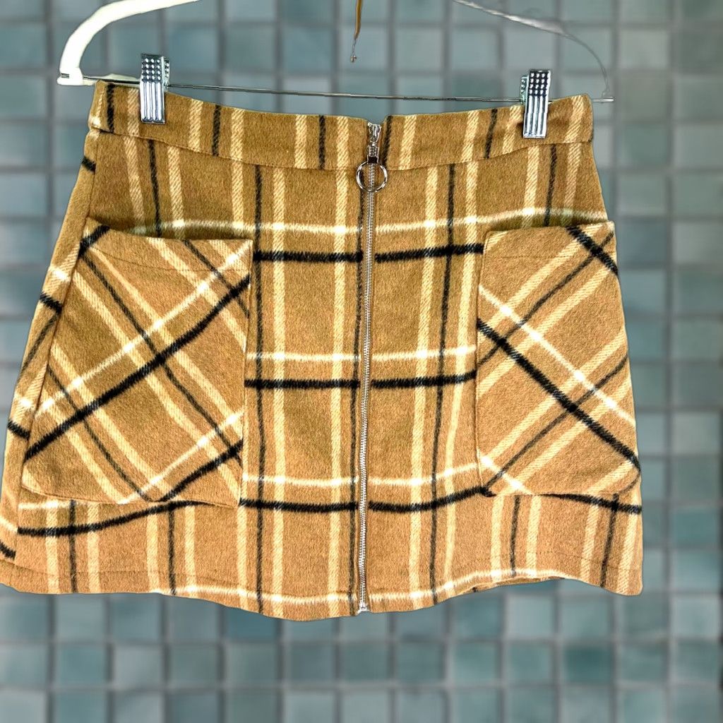 Vintage HYFVE Wool Pockets Plaid Zip Front Mini Skirt Women M Brown 28" Plaid Zip Pockets 90s Boho Hipster Vintage? Size 32" / US 10 / IT 46 - 1 Thumbnail