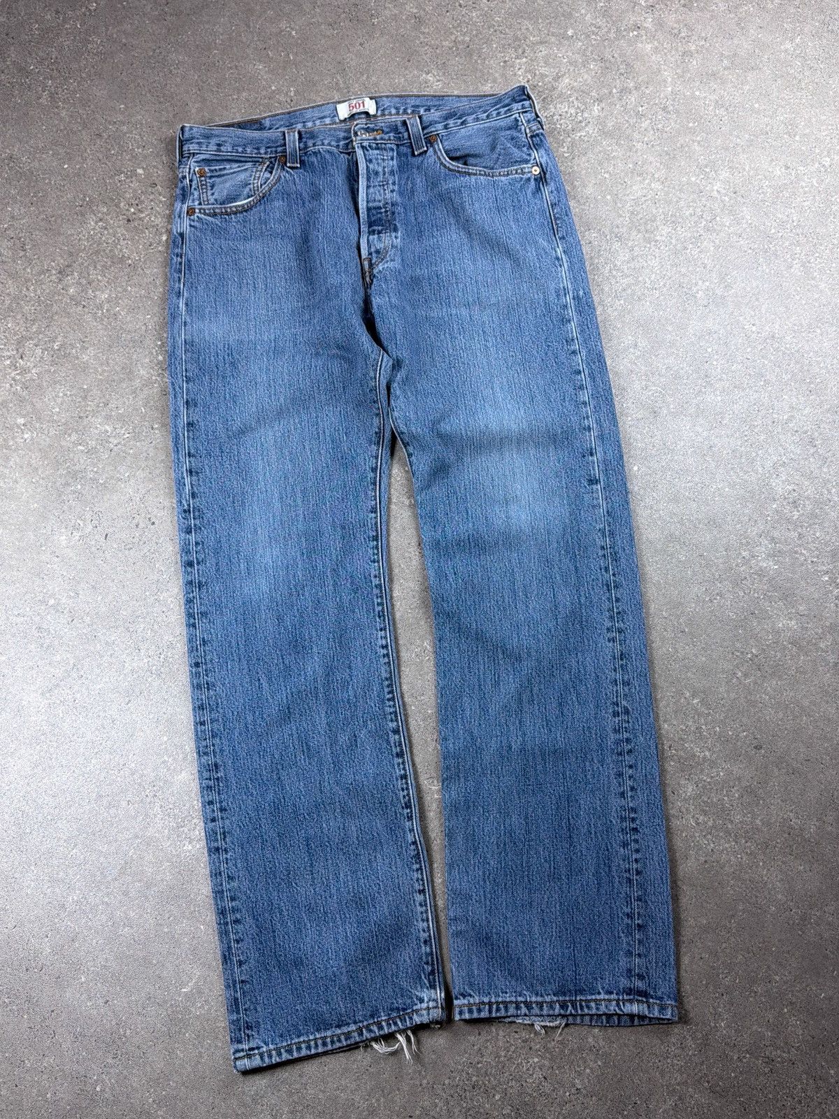 Levi's 00s Levi’s 501 straight denim jeans Size US 36 / EU 52 - 2 Thumbnail