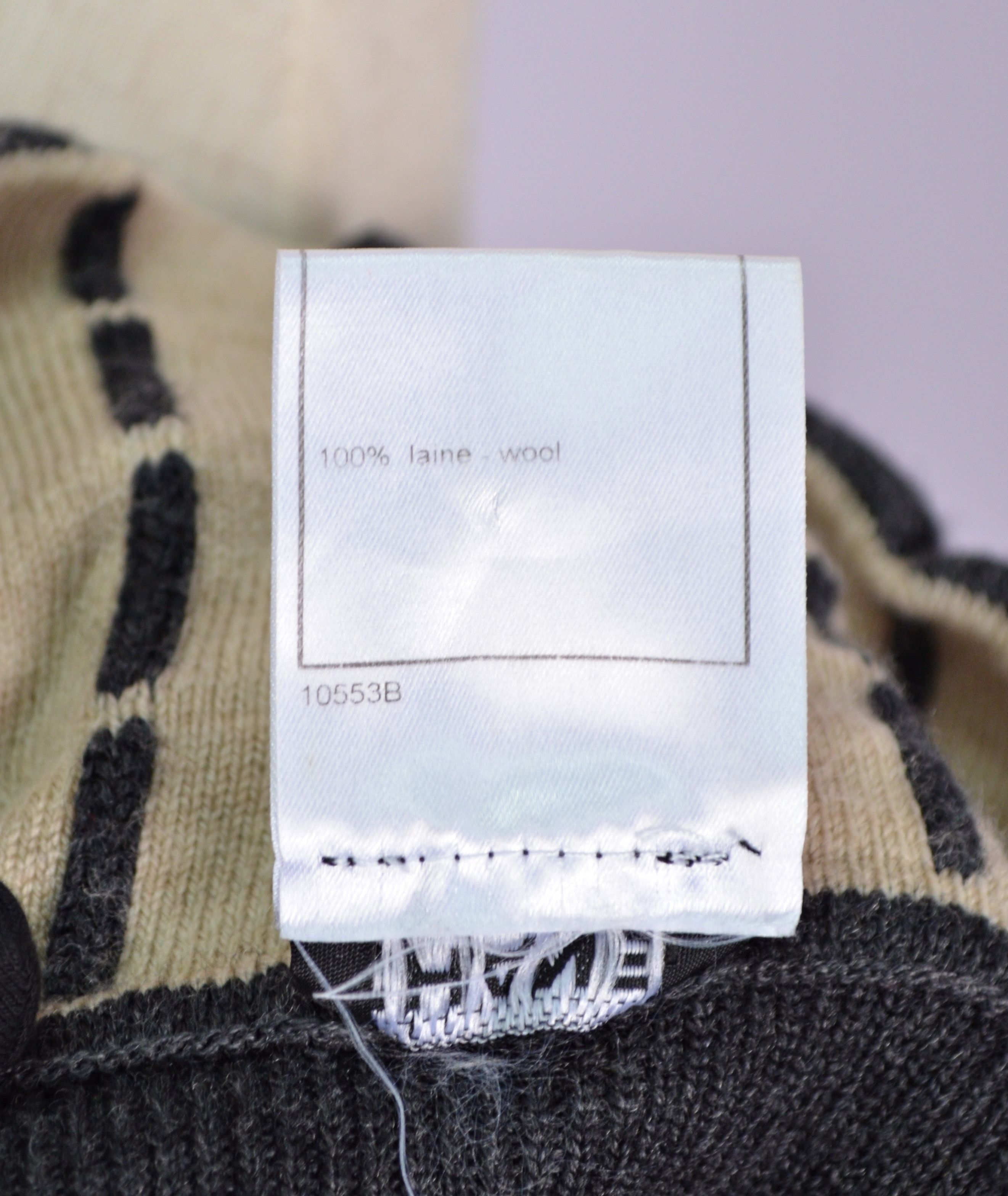 Chanel Chanel Womens Wool Sweater Knit Size FR40 M Medium LOGO CC Size M / US 6-8 / IT 42-44 - 23 Thumbnail