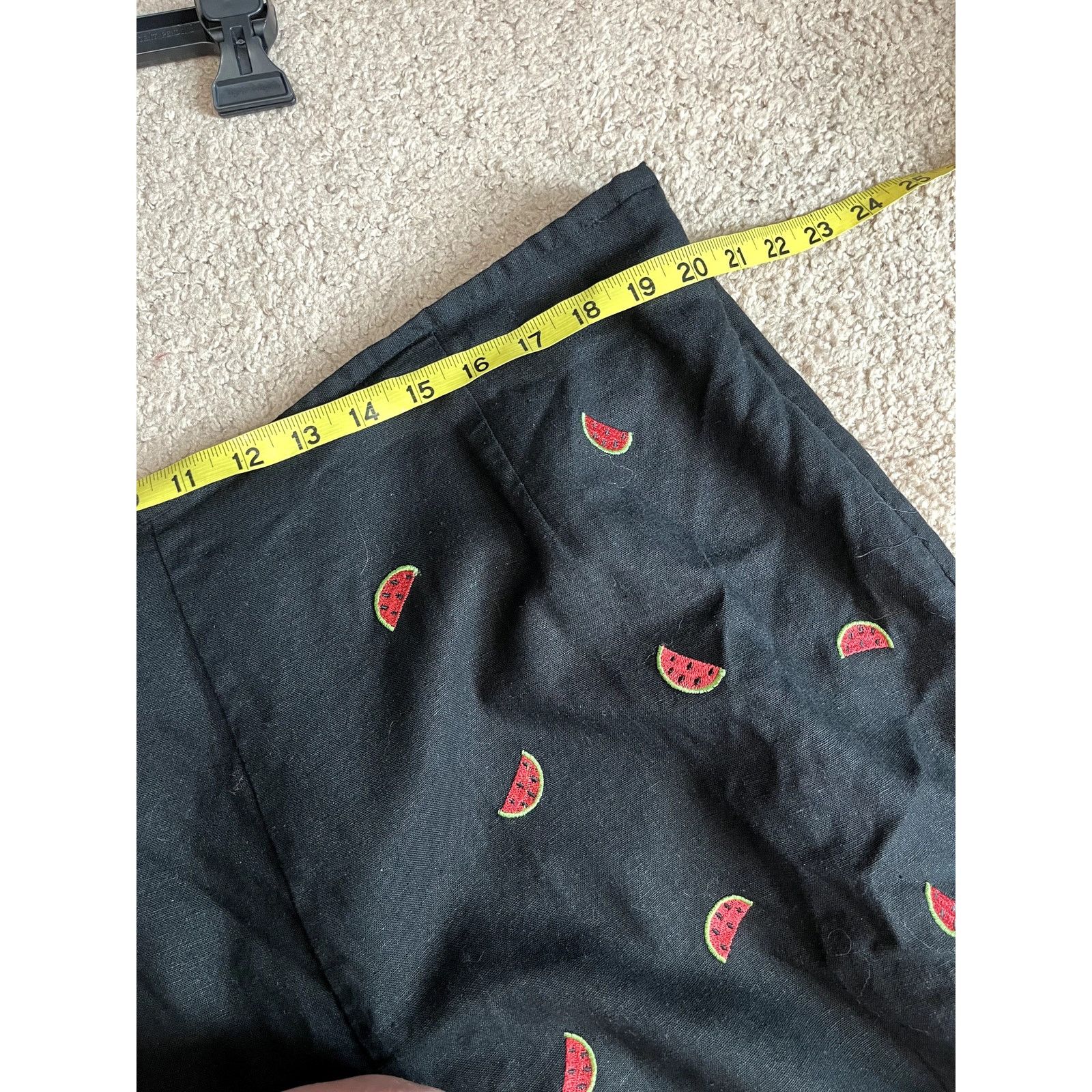 Vintage Black Linen Embroidered Watermelon Nicole Studio Slacks 24 Size 40" / US 18 - 3 Thumbnail