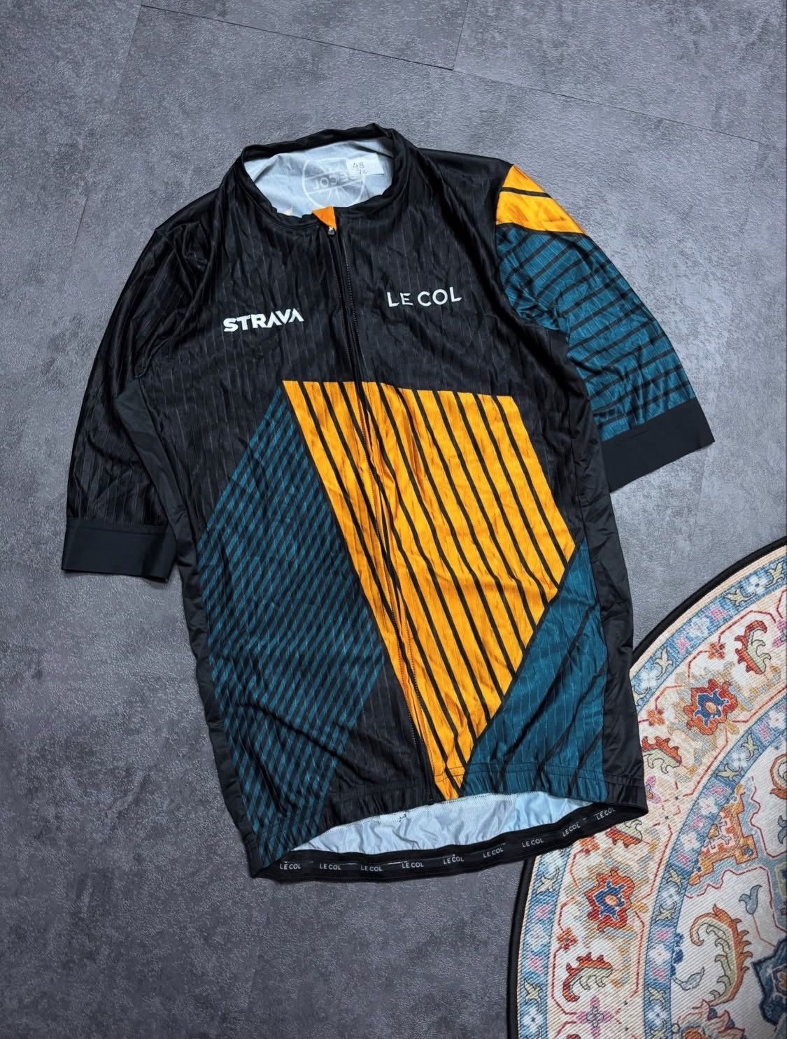 Other Jersey Cycling Le Col X Strava 8848M Challange Size US L / EU 52-54 / 3 - 1 Thumbnail