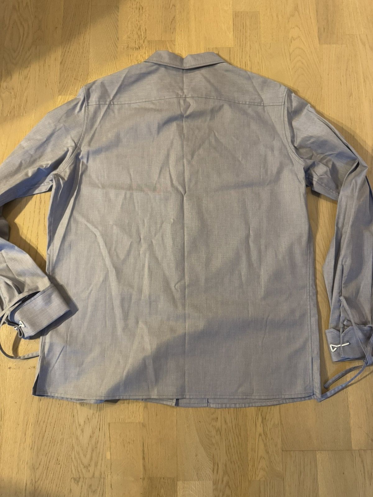 Louis Vuitton LOUIS VUITTON shirt see photos for real tape measurements Size US M / EU 48-50 / 2 - 15 Thumbnail