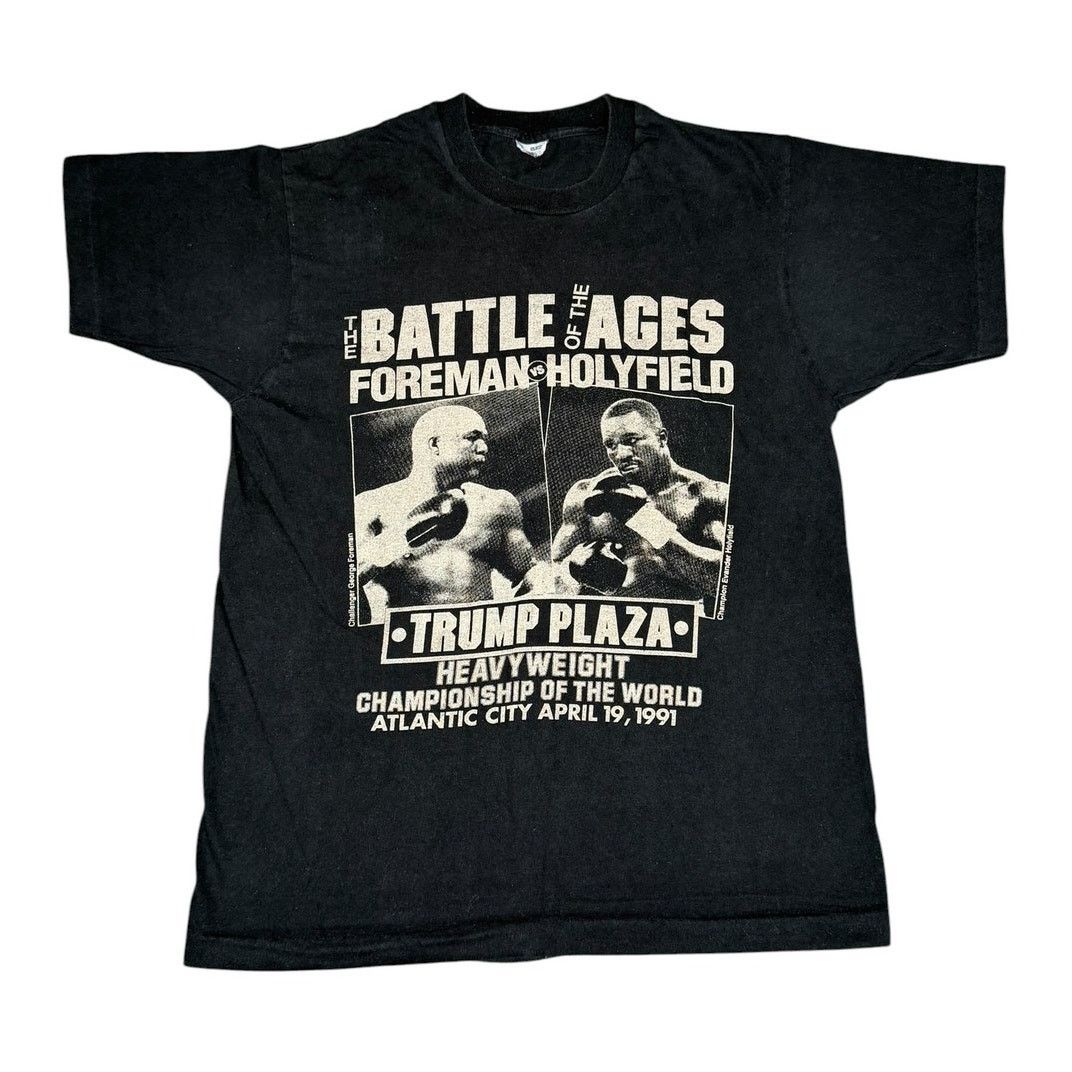 Fruit Of The Loom × Vintage Vintage 90s Holyfield vs Foreman Battle of the Ages T-Shirt Size US L / EU 52-54 / 3 - 1 Thumbnail