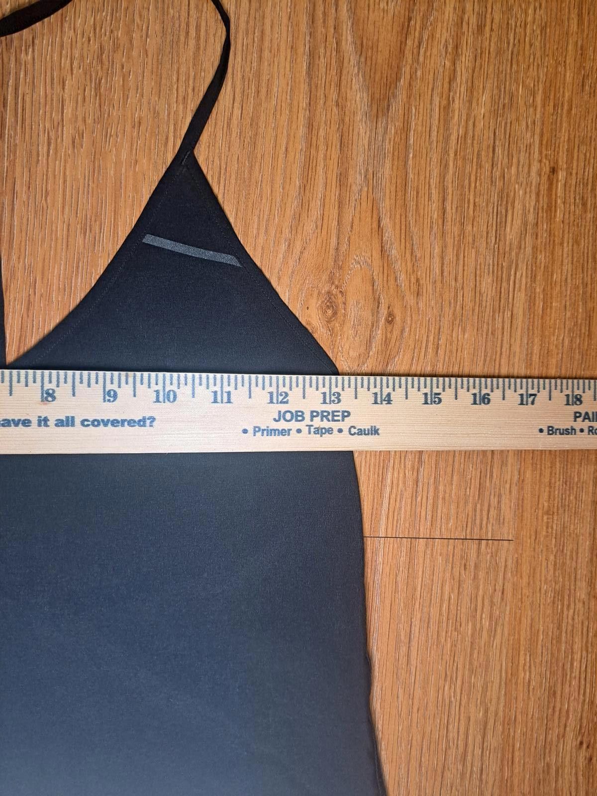 Lululemon Lululemon Black Strappy Back Tank Top Womens Size M / US 6-8 / IT 42-44 - 4 Thumbnail